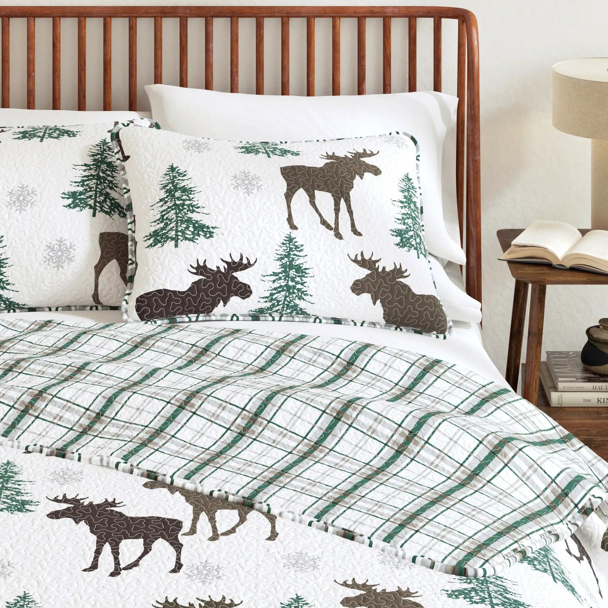 Lodge Quilt - Wilderness Collection from PriceLows™