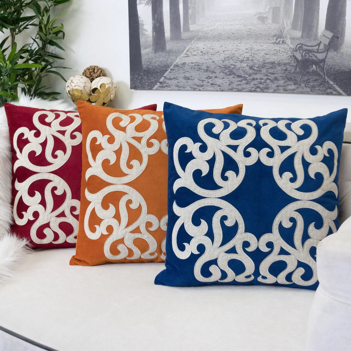 Pillow Cover | Vintage Vine Pattern | Hidden Zipper | Matching Back