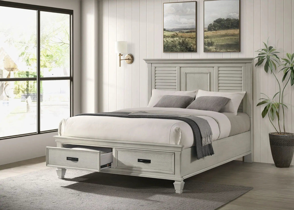 Franco Wood Queen Storage Panel Bed Distressed | 67.5 x 85.75 x 57 in | Wood | White