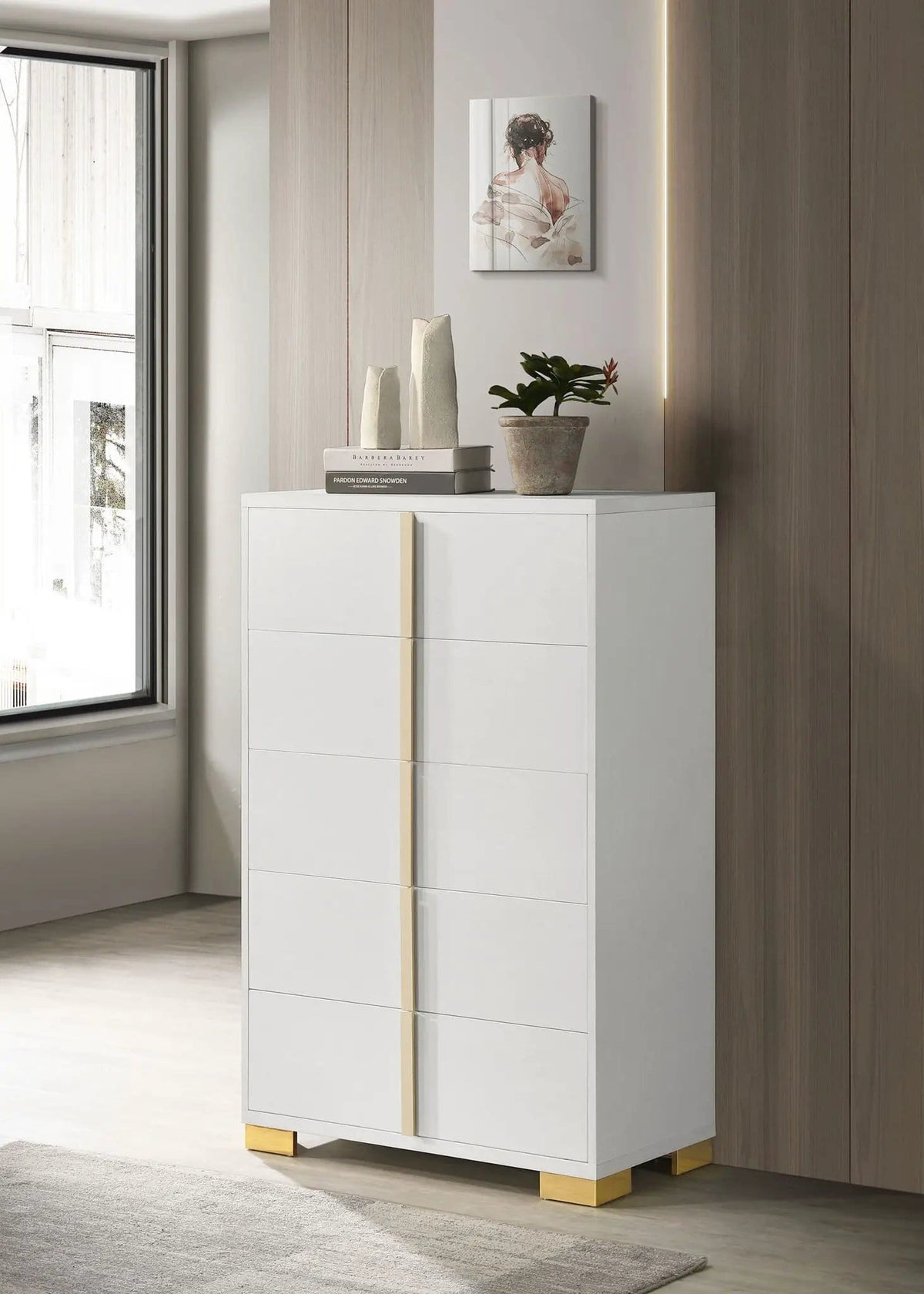 Marceline 5-drawer Bedroom Chest | 31.5 x 16.25 x 49.5 in | Engineered Wood & Metal | White