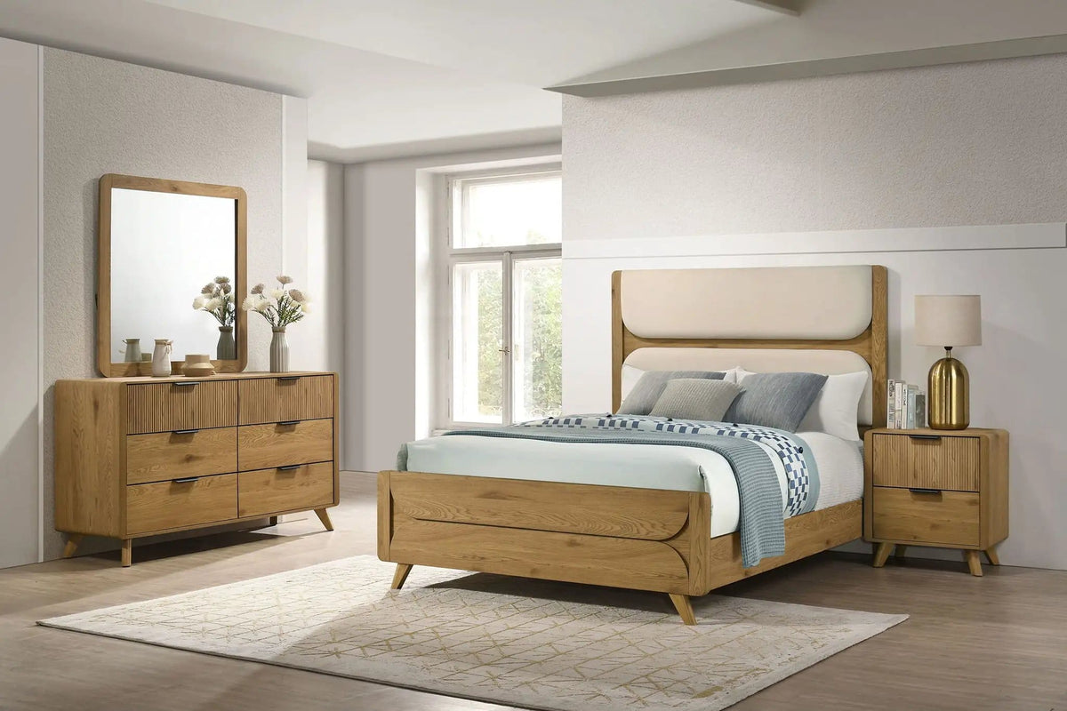 Bennett 4-piece Queen Bedroom Set | 4-Piece Set | Rubberwood & Engineered Wood | Light Oak