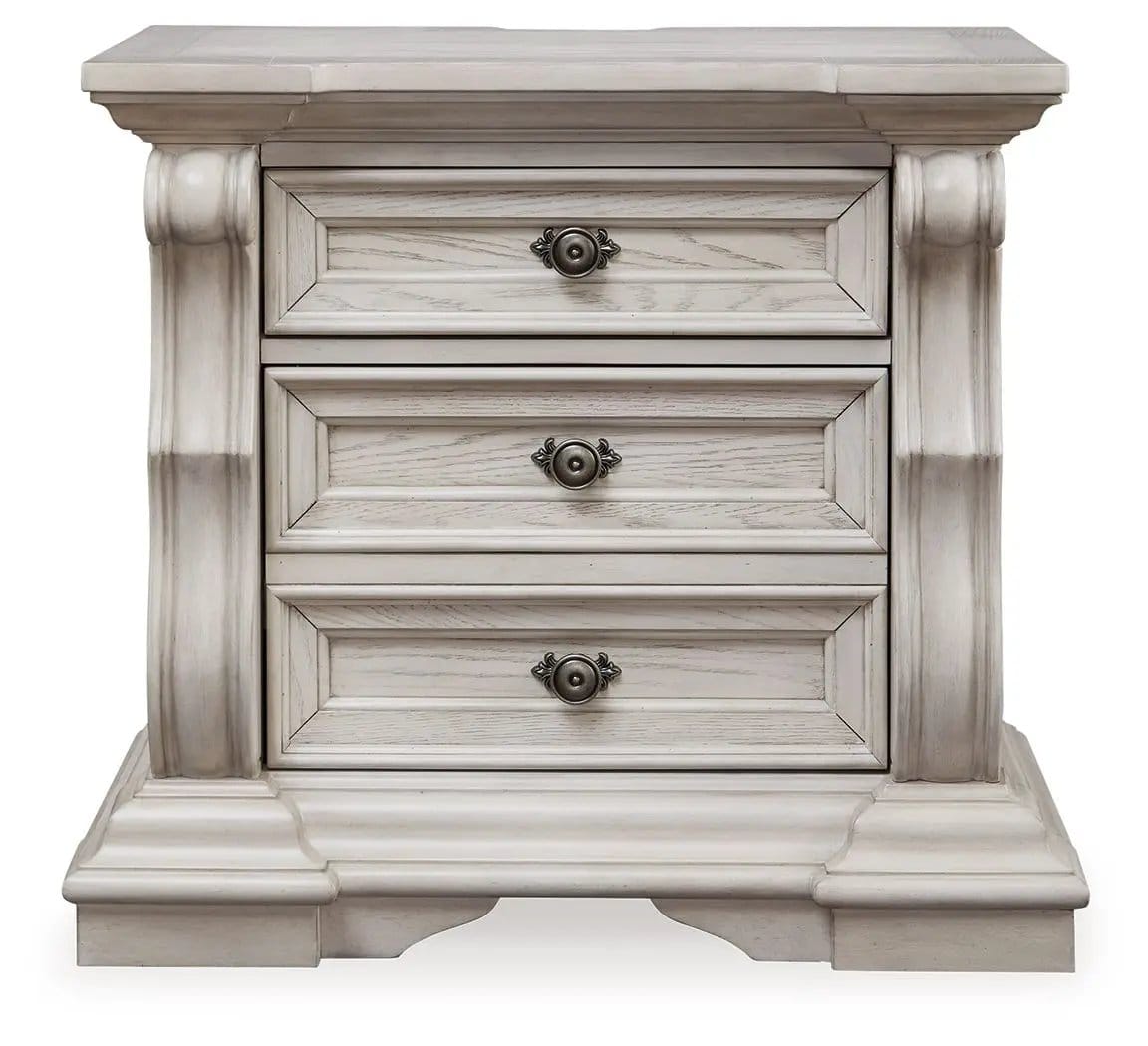 Bruchandi Three Drawer Night Stand Nightstands w/ Charging Station | 33.5 x 20 x 29.75 in | Mdf & Resin | Antique White
