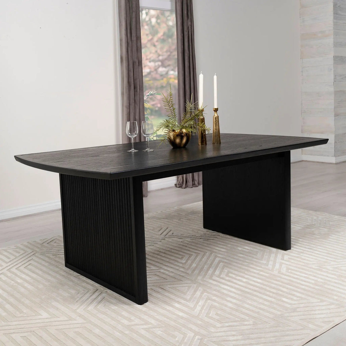 Brookmead 100-inch Extension Leaf Dining Table | 82 x 44 x 30.25 in | Wood | Black