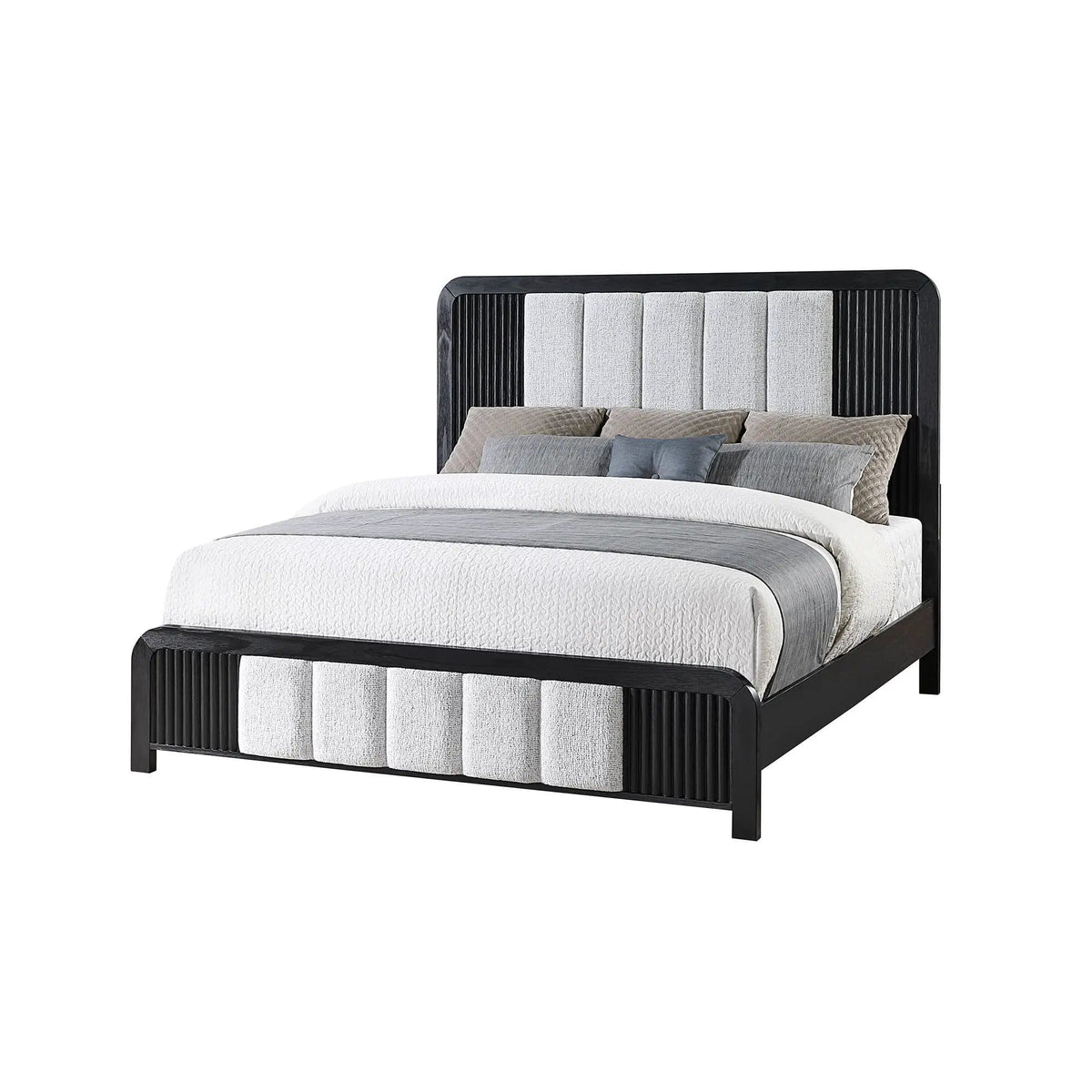 Beverly Bed With Fluted Detailing | 85 x 63 x 60 in | Wood | Bedroom