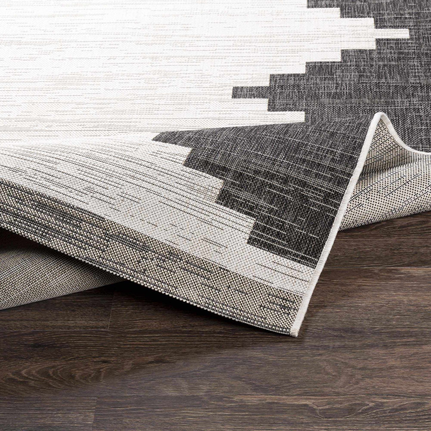 Djugun Outdoor Rug from PriceLows™