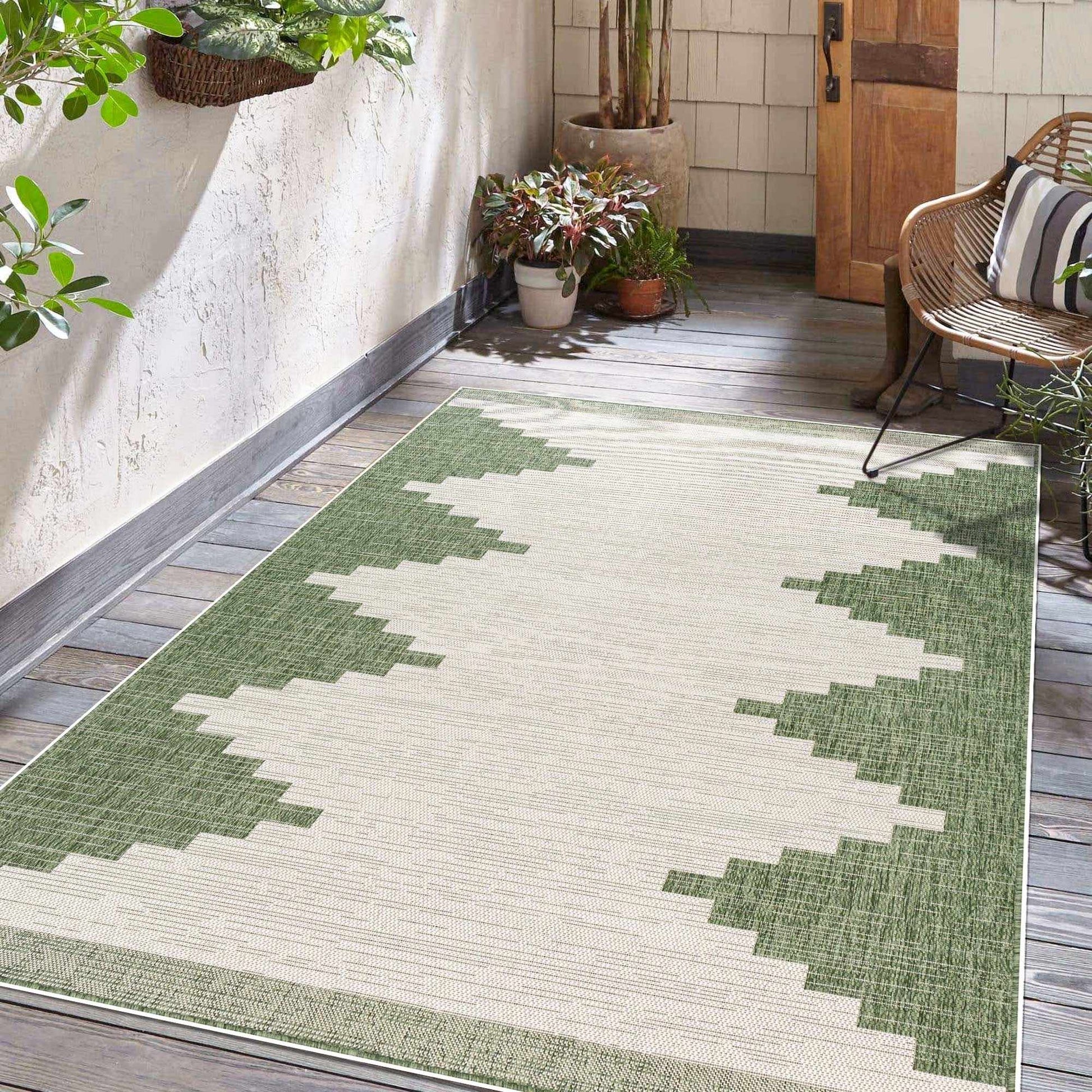 Djugun Green Indoor & Outdoor Rug from PriceLows™