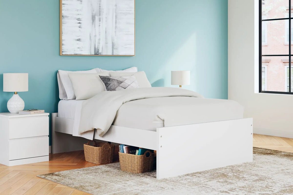 Platform Bed | Four Storage Drawers | Clean Minimal Design