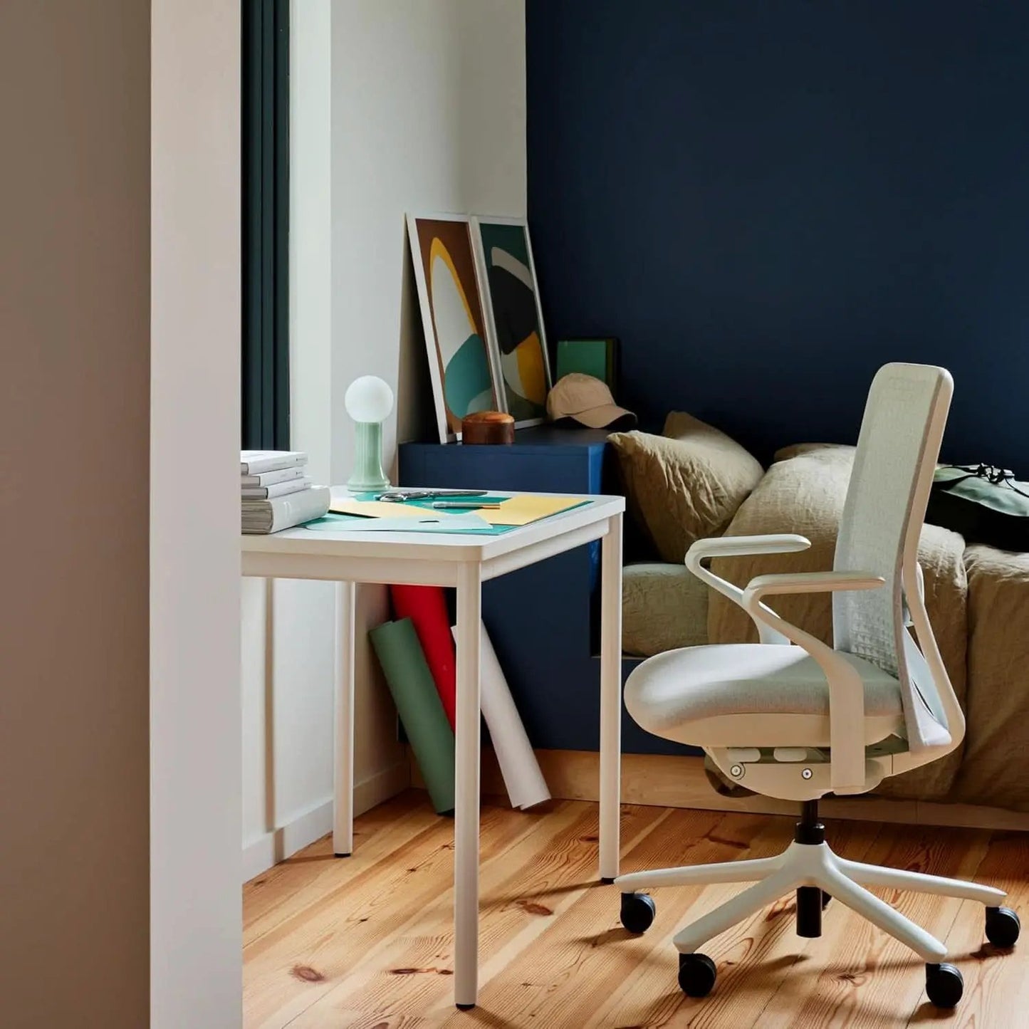 Elegant Home Office Desk with Effortless Assembly and Design from PriceLows™