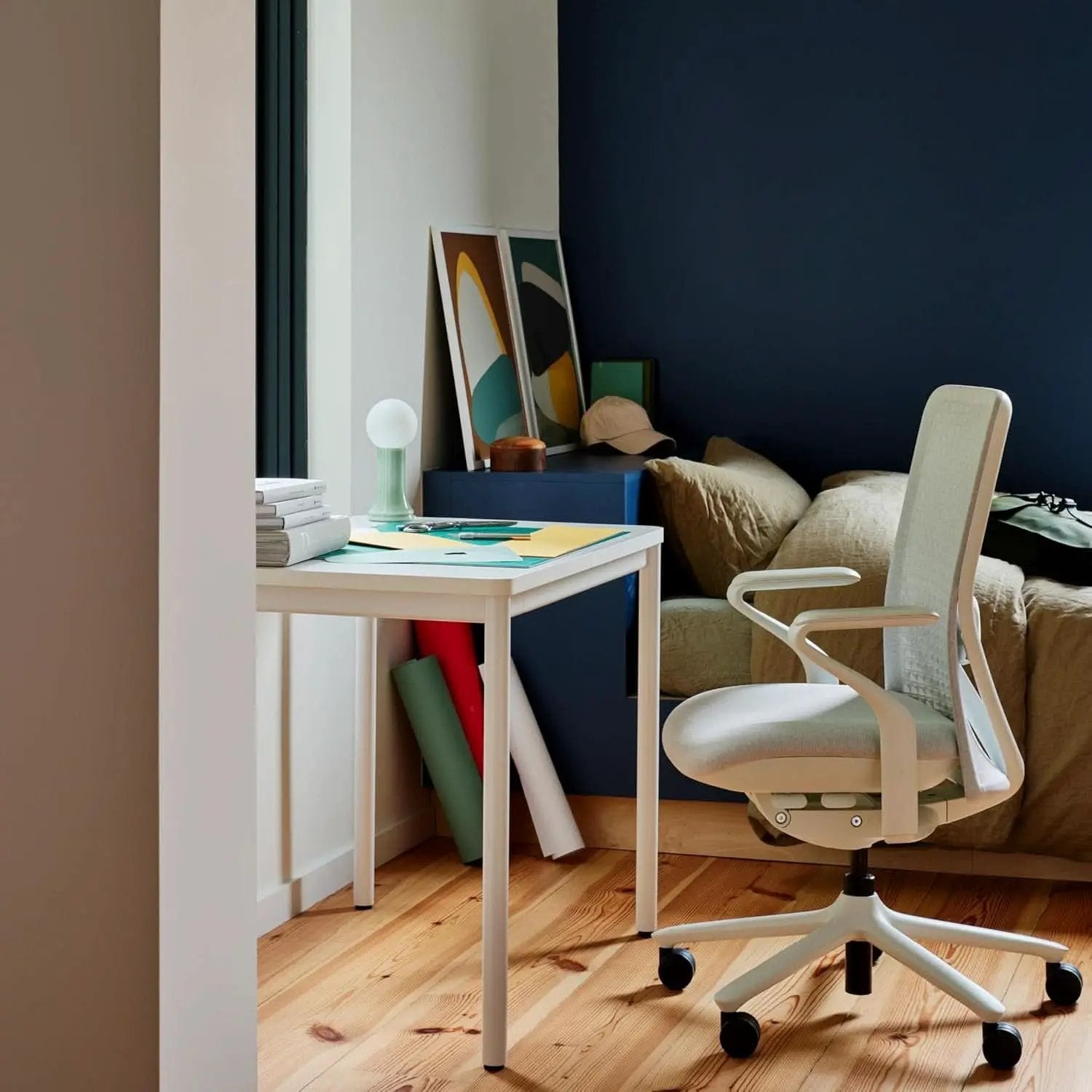 Elegant Home Office Desk with Effortless Assembly and Design from PriceLows™