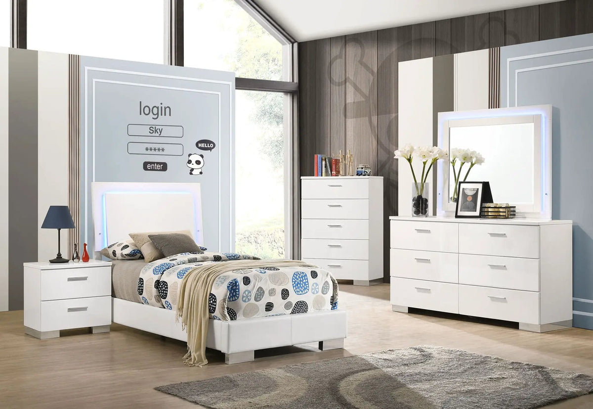 Felicity 5-piece Twin Bedroom Set White High Gloss | 5-Piece Set | Faux Leather | Bedroom