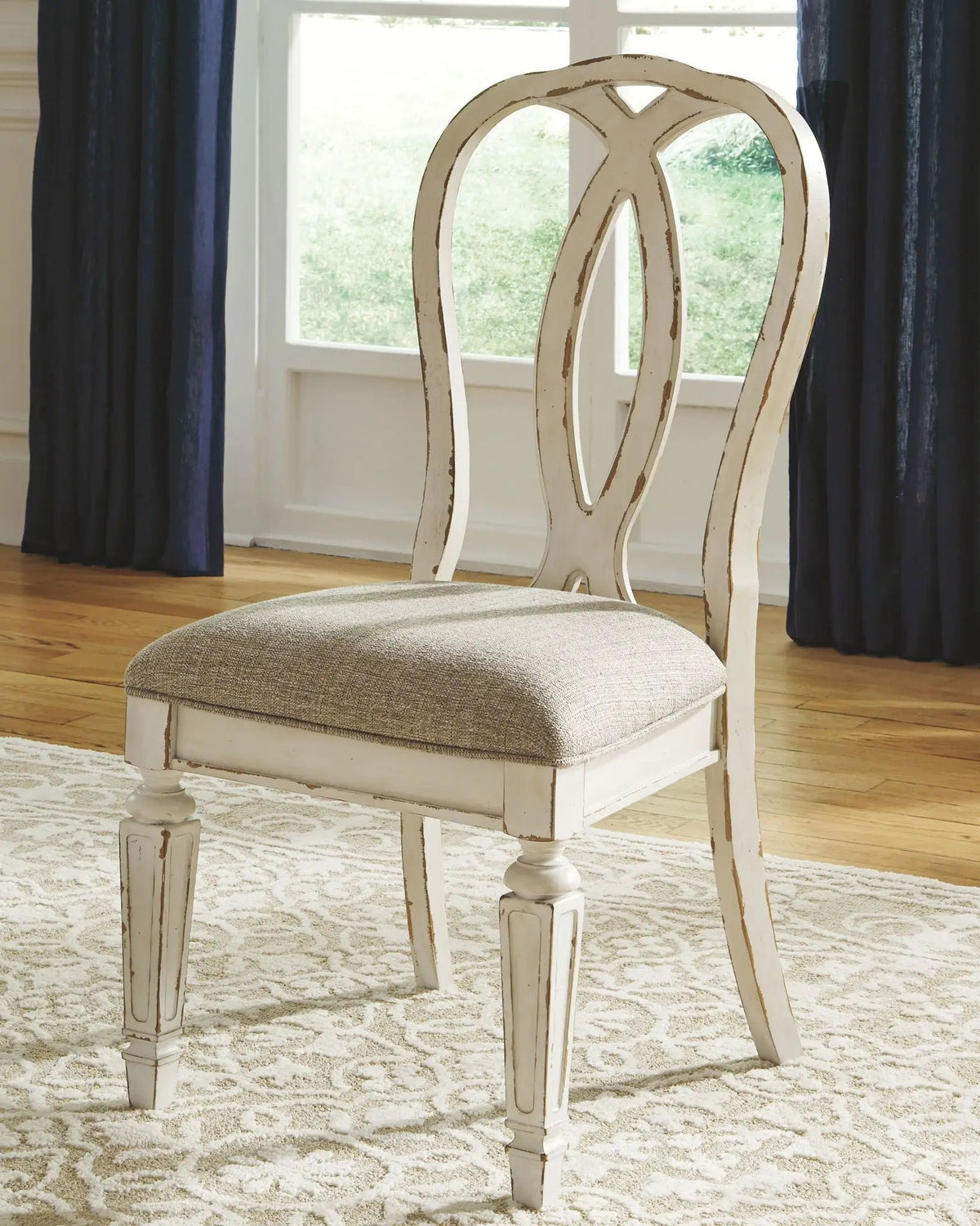 Realyn Oval Dining Table Set | 5-Piece | Traditional Cottage Design | Antiqued Two-Tone Finish