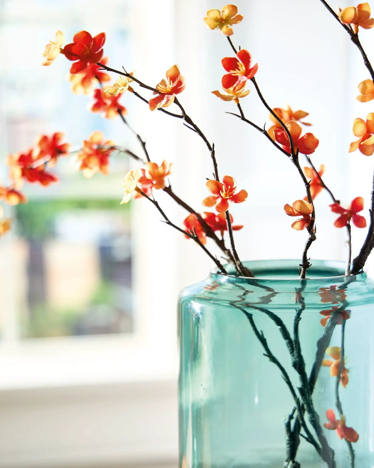 Inisland Blown Glass Vase | Subtle Color Pop | Elegant Form | 8 Inch Height