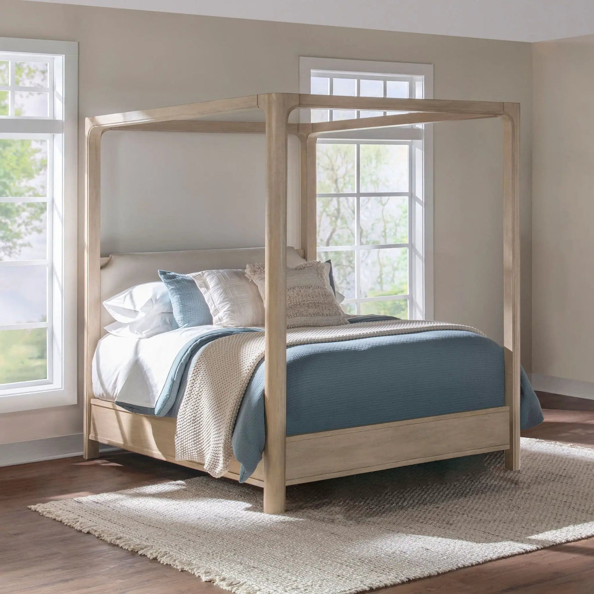 Solano 85-inch Eastern King Canopy Bed Weathered Mango | 83.25 x 89.25 x 85 in | Engineered Wood & Fabric | Bedroom