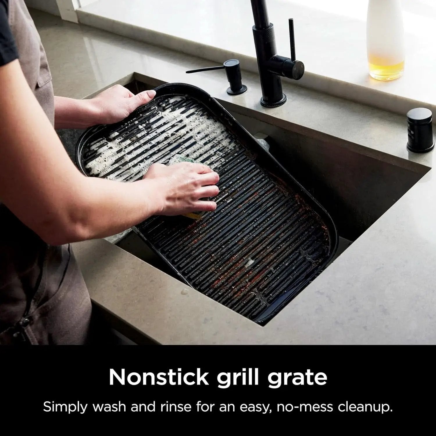 XL Smart Grill Smoker 7 In 1 With App Control Black from PriceLows™