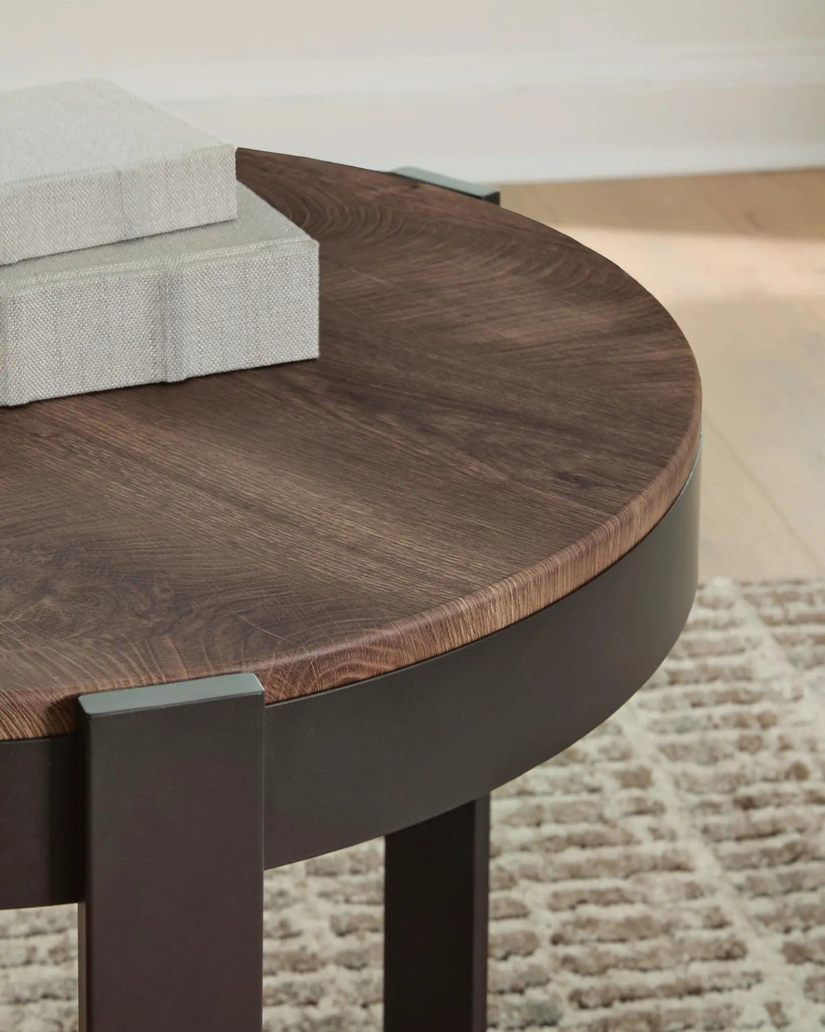 Horizon Hills Occasional Table Set (Set of 3) | 35.25 x 35.25 x 18 in | Metal & Mdf | Brown / Black