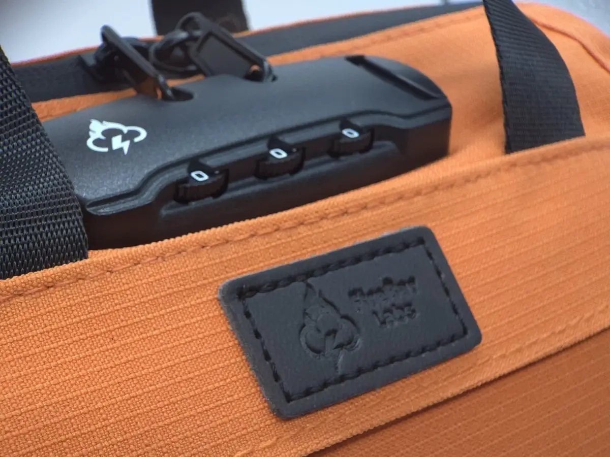 Smell Proof Mini Duffle Bag | Lockable | Carbon Lined