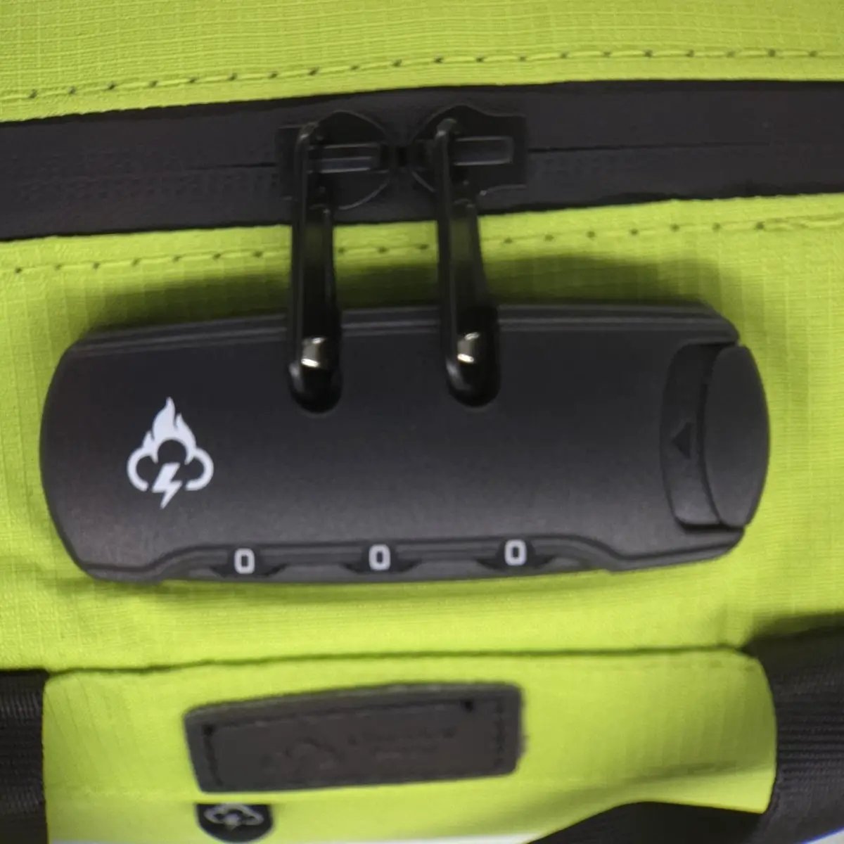 Smell Proof Mini Duffle Bag | Lockable | Carbon Lined