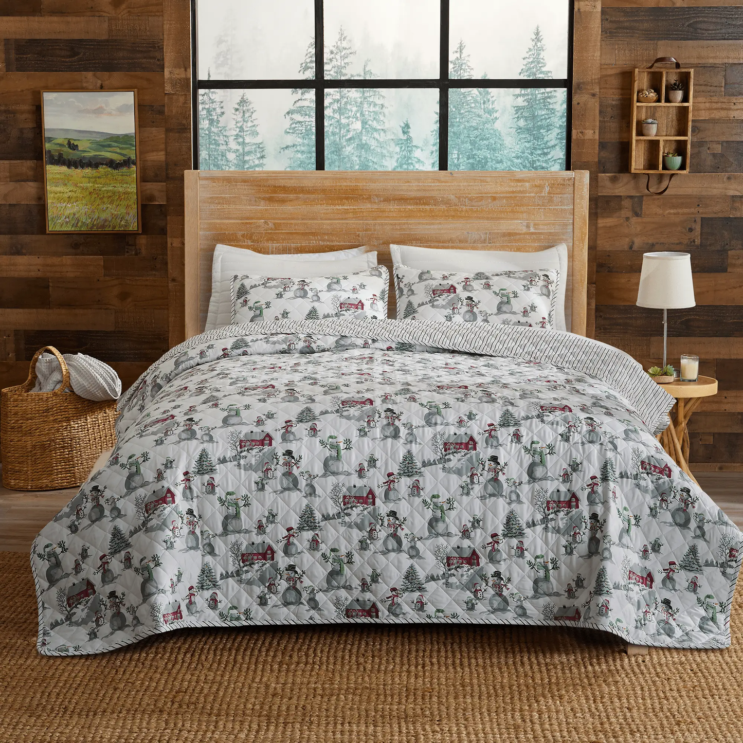 Holiday Printed Quilt - Alfie Collection from PriceLows™