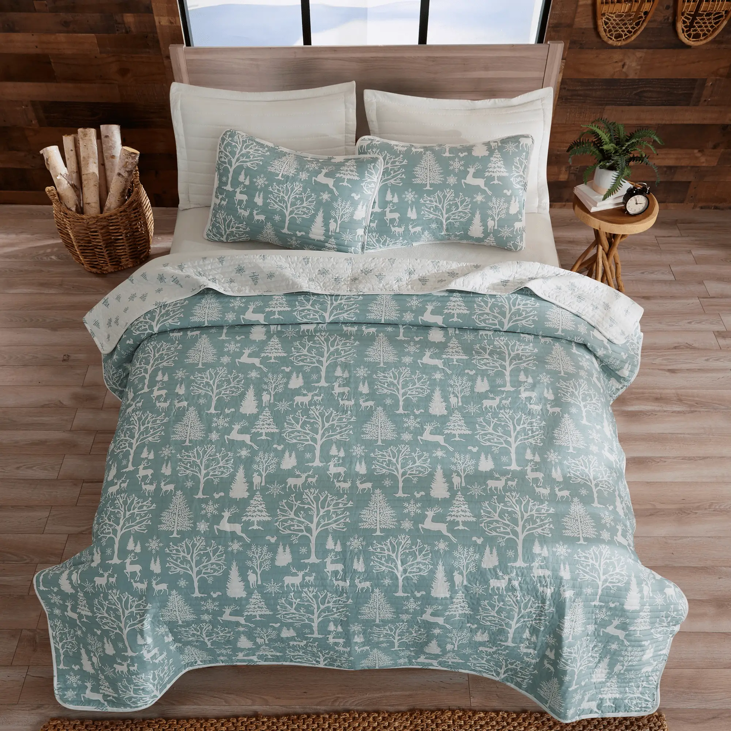 Lodge Woods Quilt - Winter Solstice Collection from PriceLows™