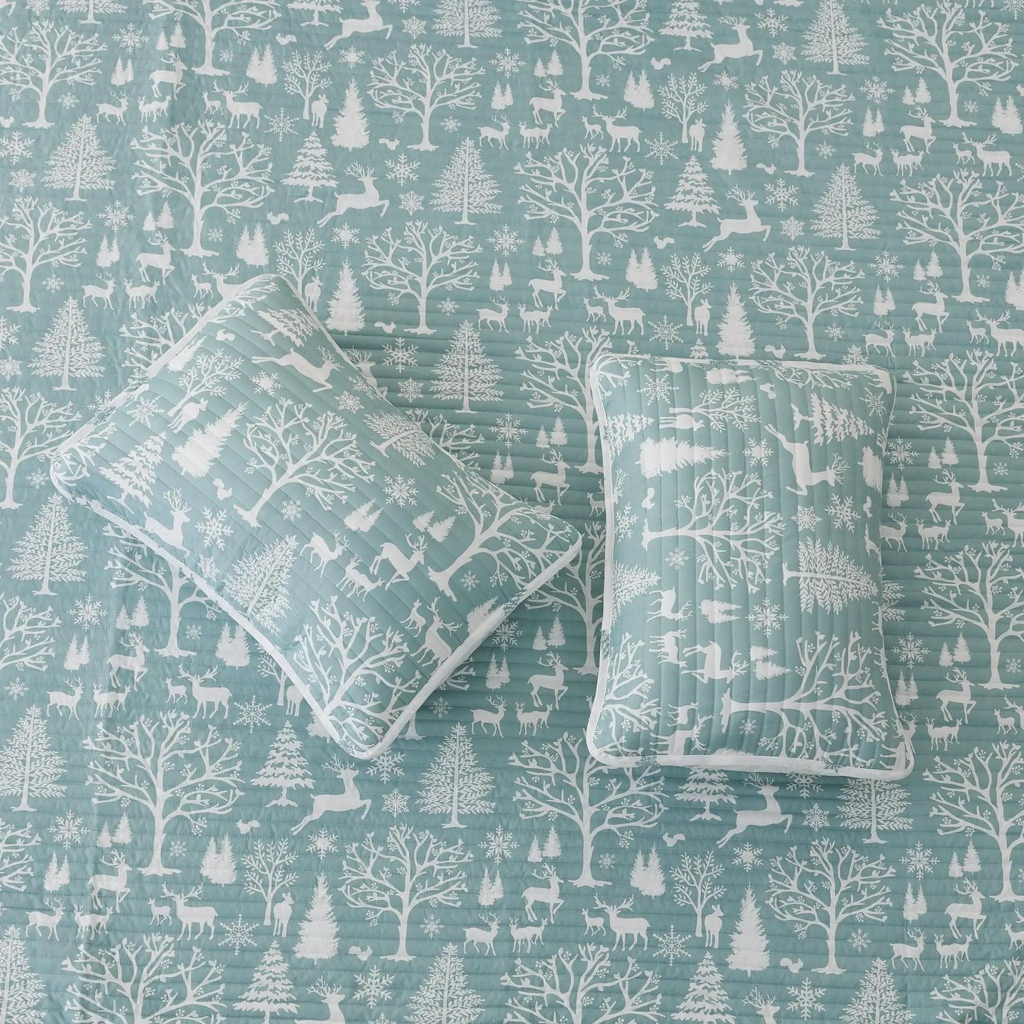 Lodge Woods Quilt - Winter Solstice Collection from PriceLows™