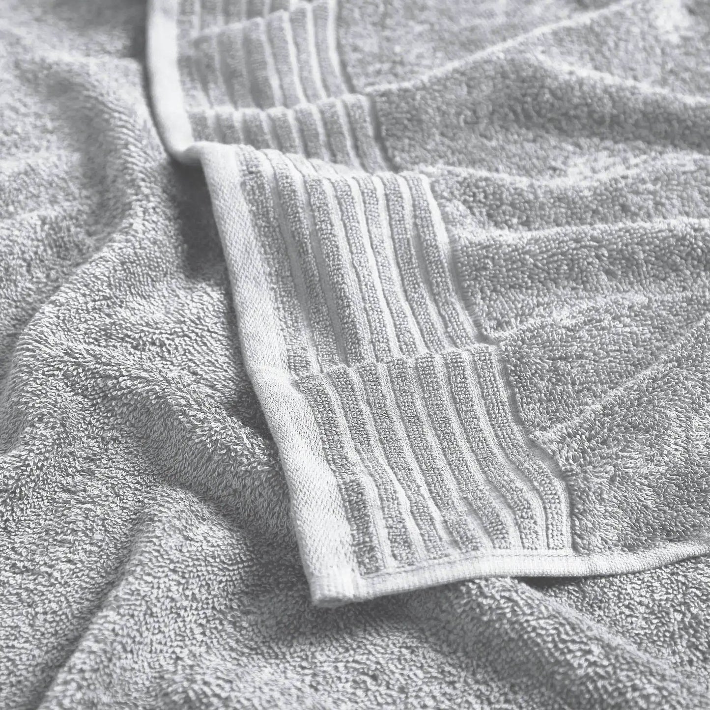 4 Pack Cotton Bath Towels - Kasper Collection from PriceLows™