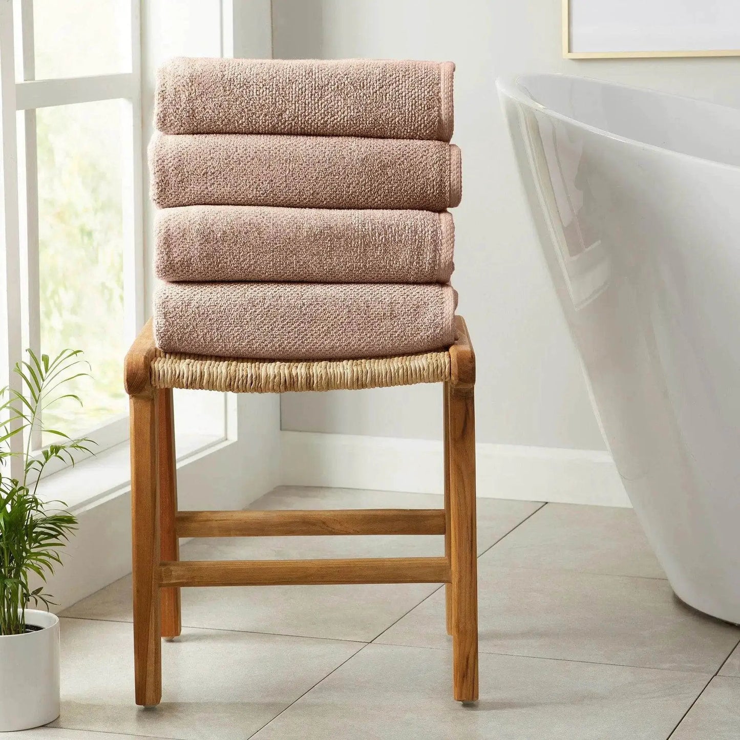 4 Pack Cotton Bath Towels - Kasper Collection from PriceLows™