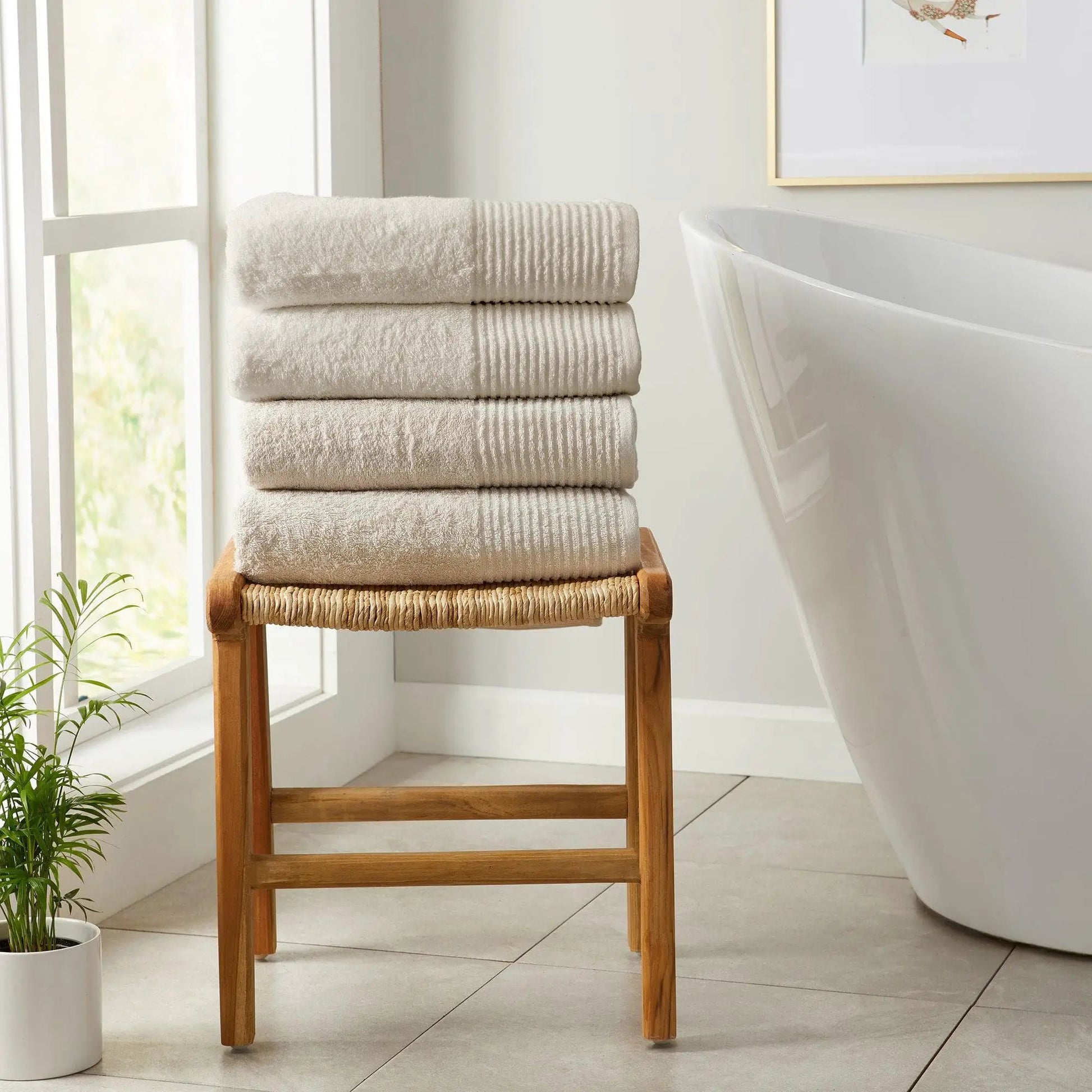 4 Pack Cotton Bath Towels - Kasper Collection from PriceLows™
