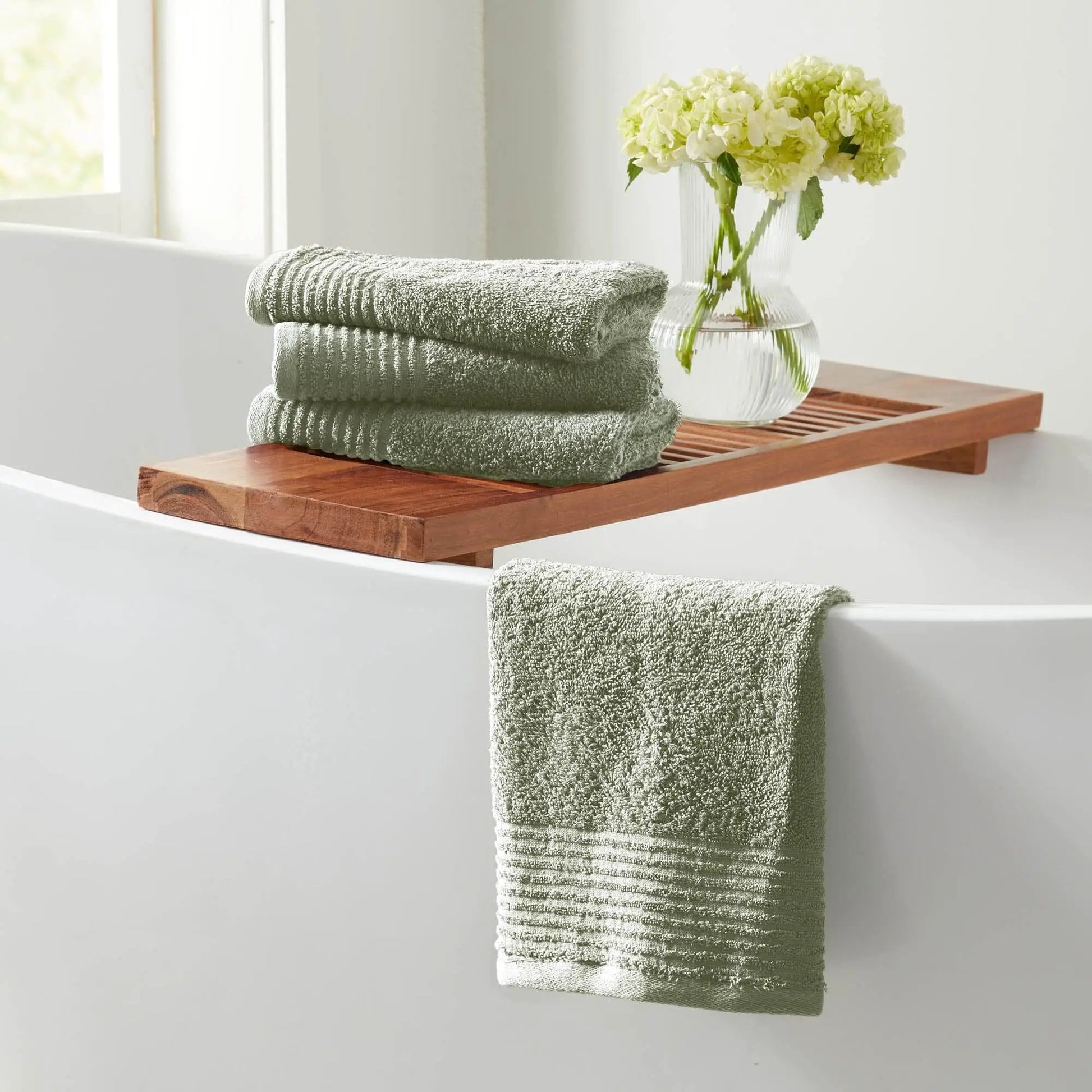 6 Piece Set Cotton Bath Towels - Kasper Collection from PriceLows™