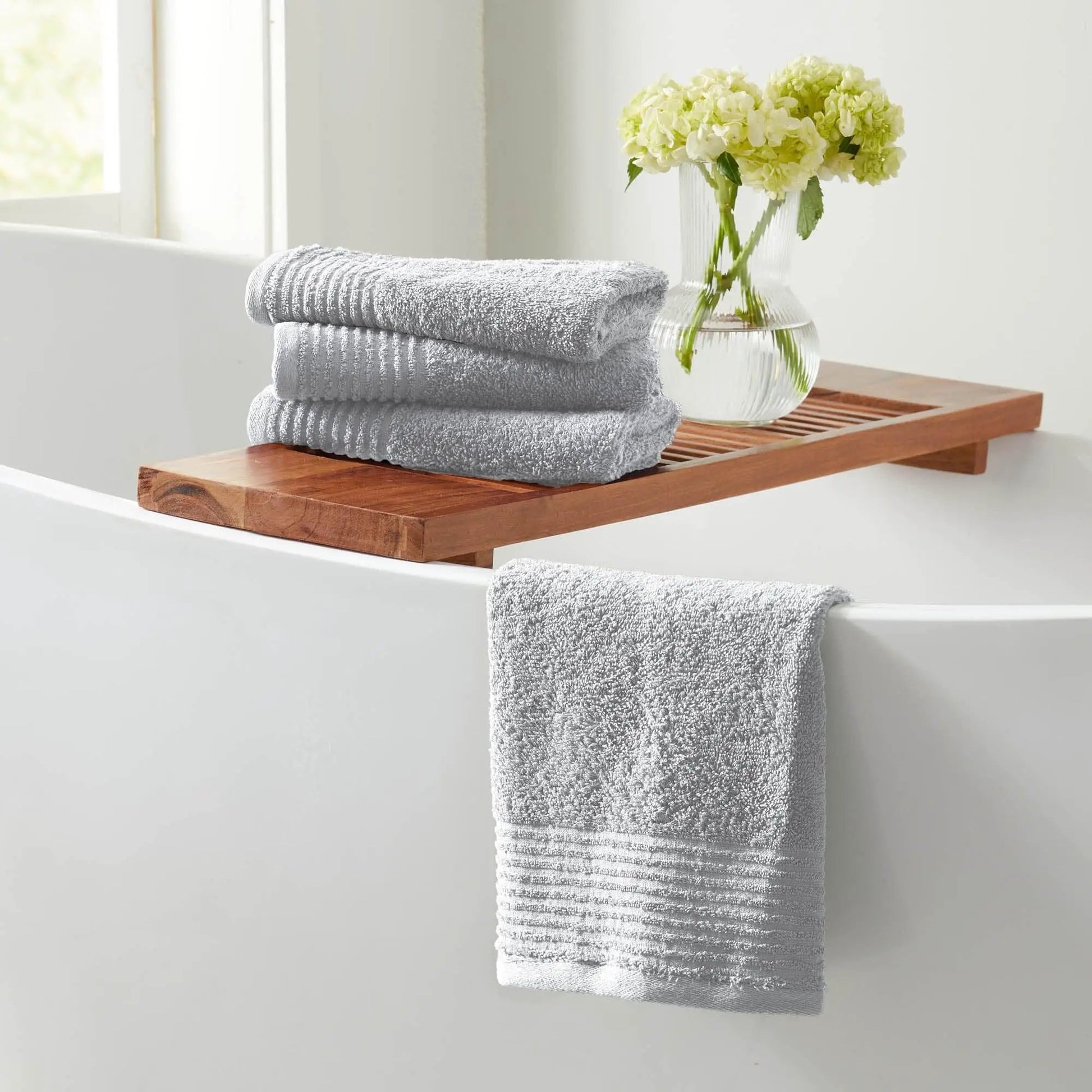 6 Piece Set Cotton Bath Towels - Kasper Collection from PriceLows™