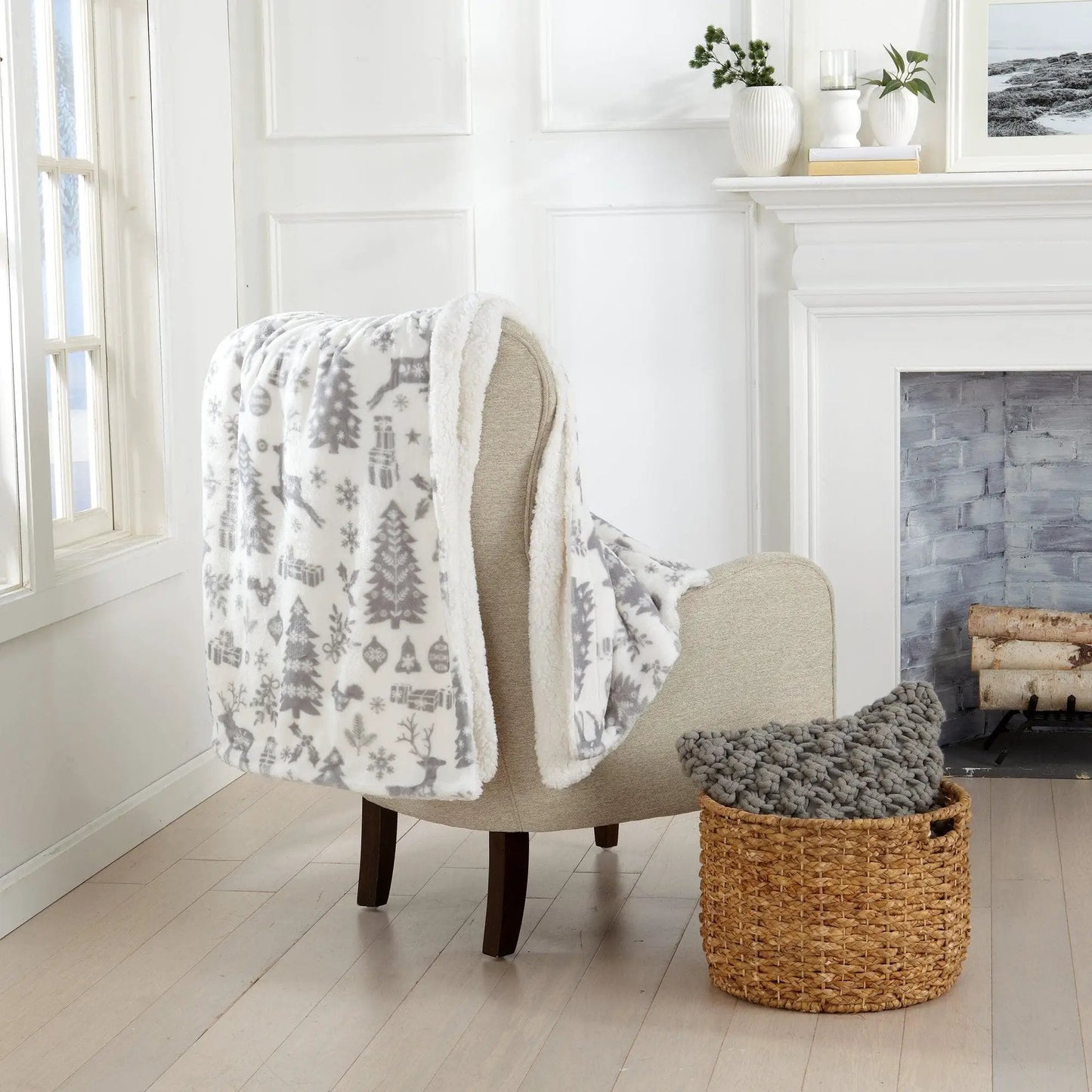 Sherpa Throw Blanket - Eve Collection from PriceLows™