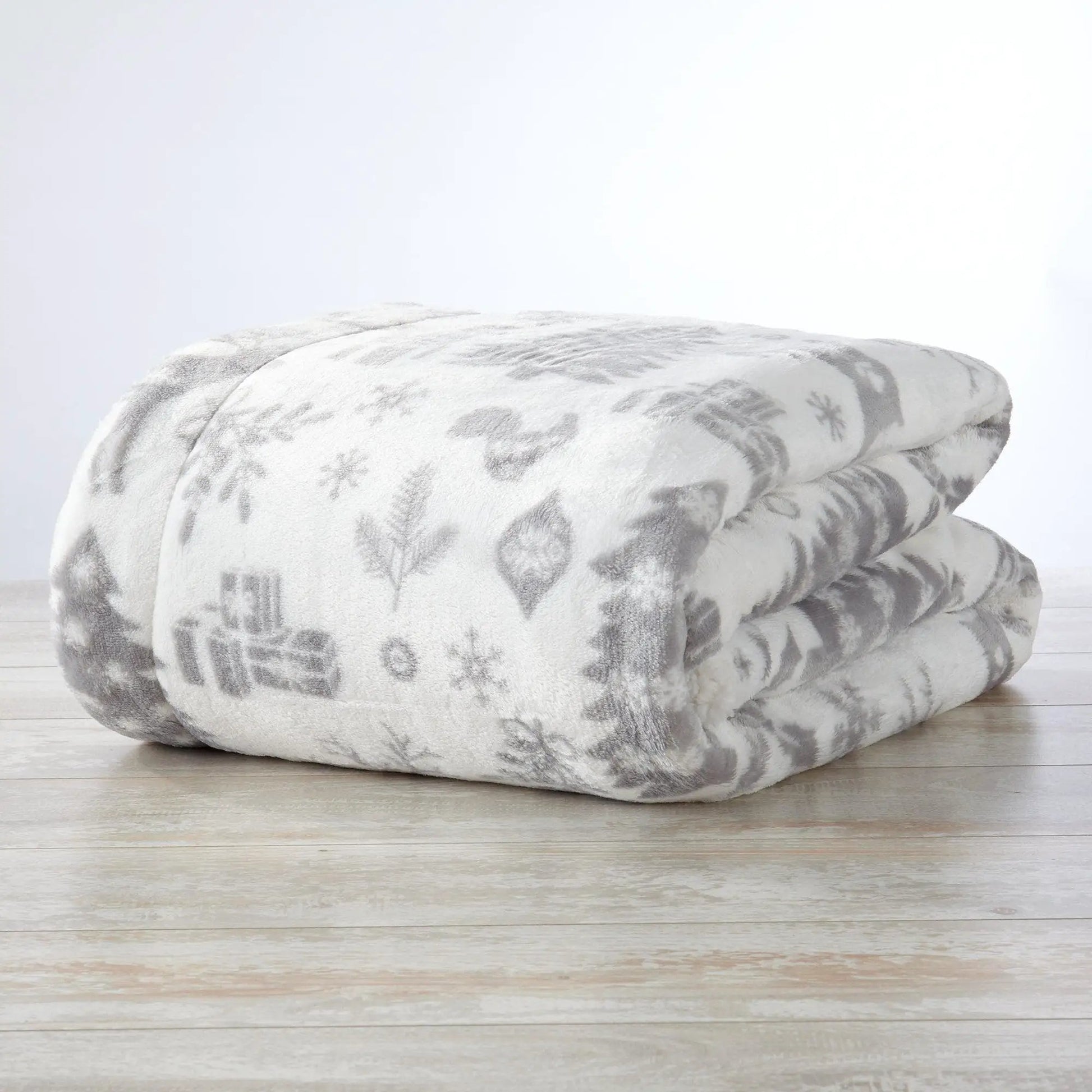 Sherpa Throw Blanket - Eve Collection from PriceLows™