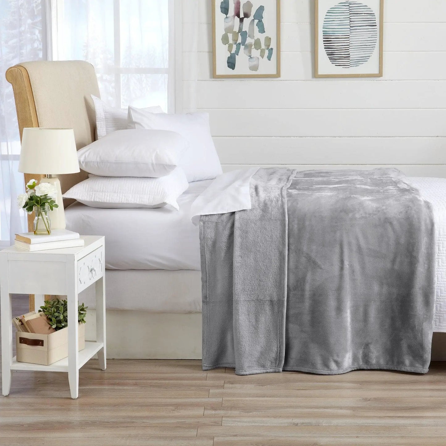 Velvet Plush Blanket - Avianna Collection from PriceLows™
