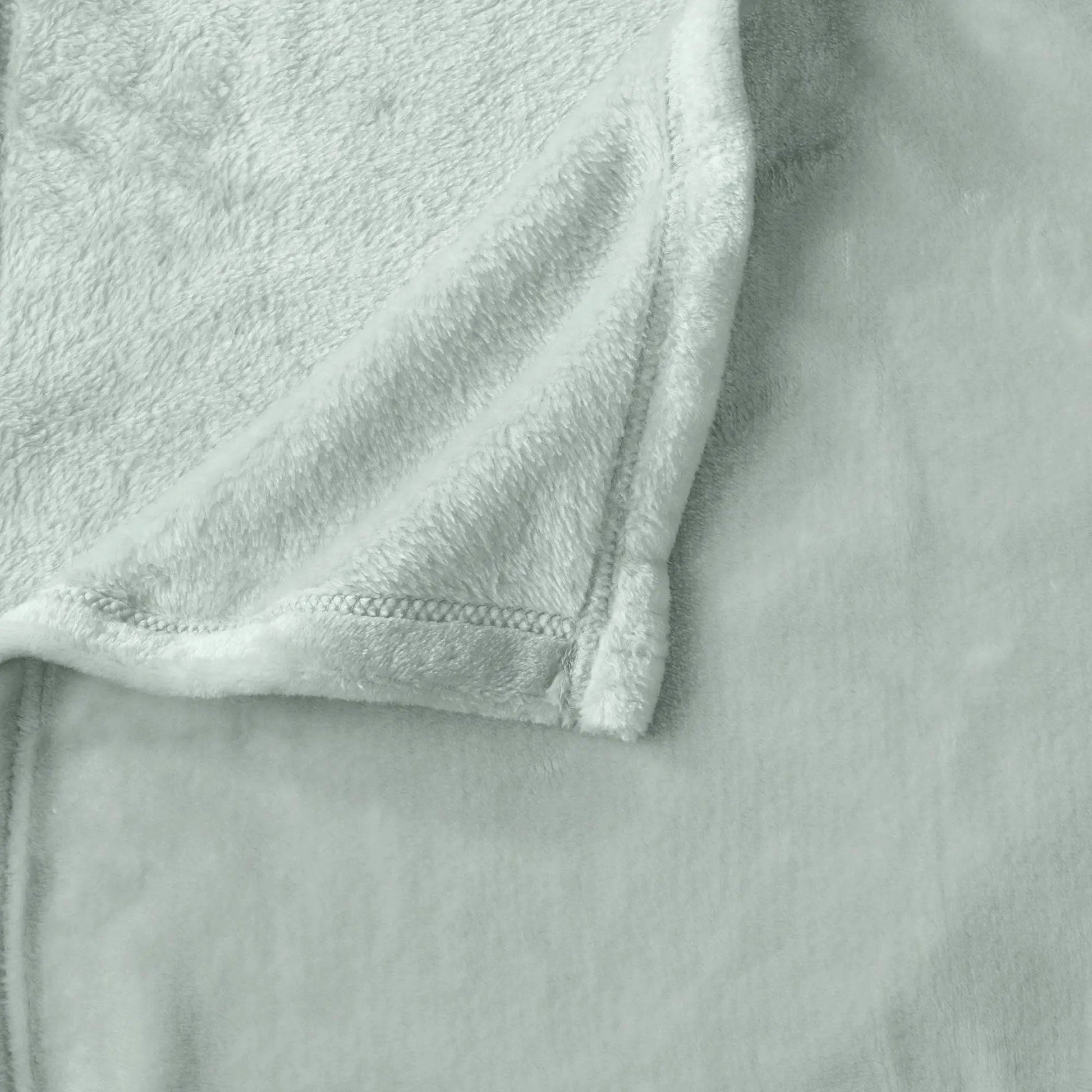 Velvet Plush Blanket - Avianna Collection from PriceLows™