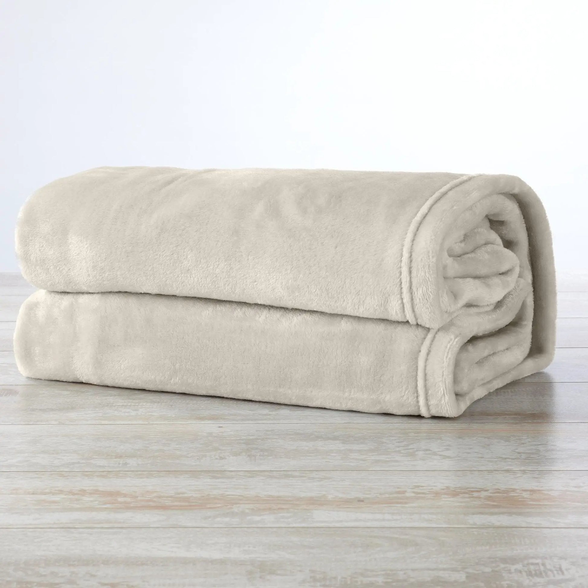 Velvet Plush Blanket - Avianna Collection from PriceLows™