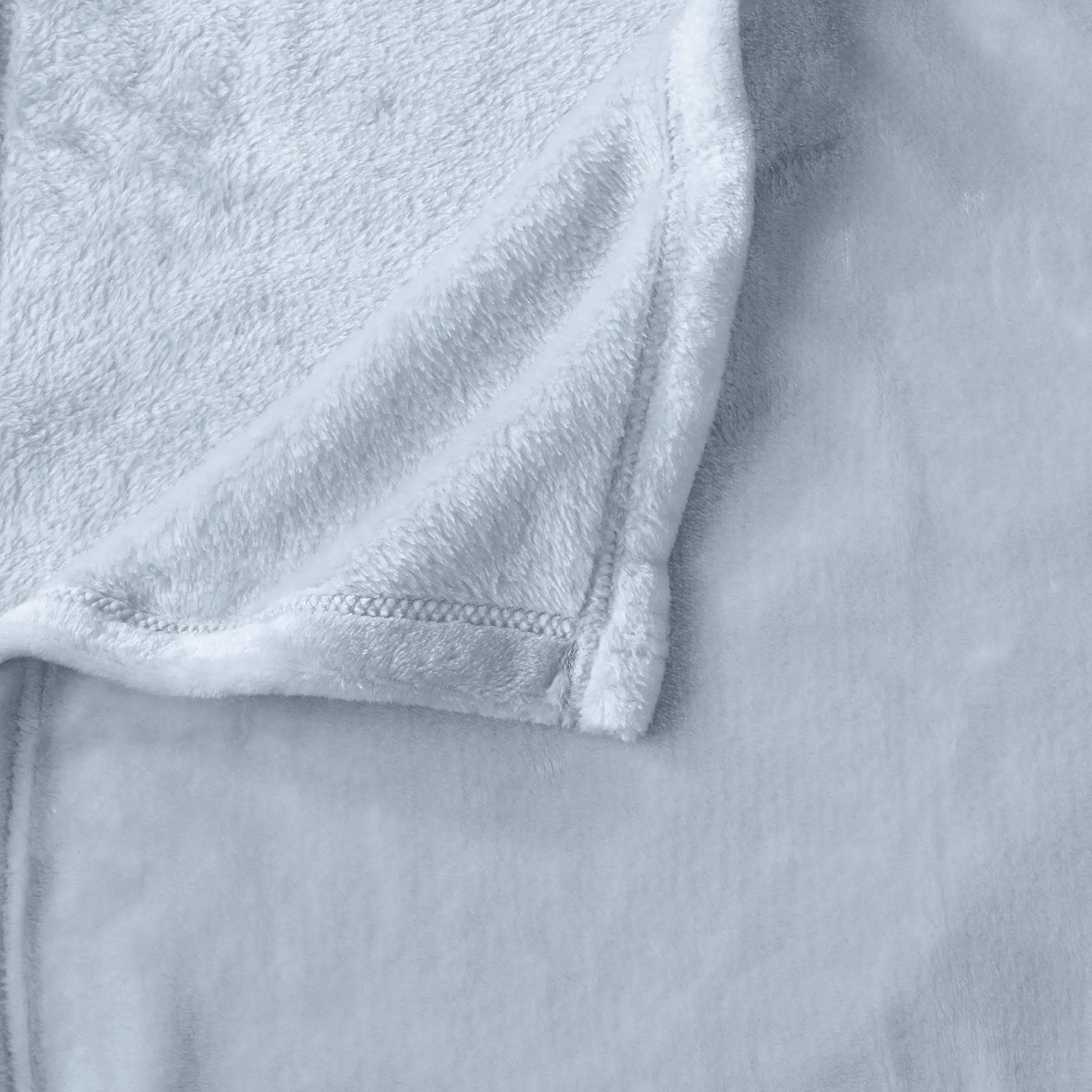 Velvet Plush Blanket - Avianna Collection from PriceLows™