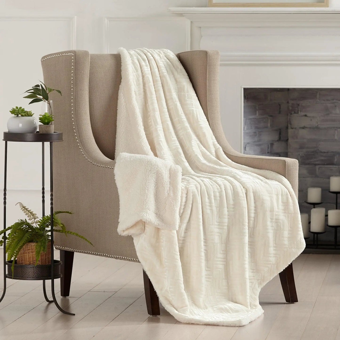 Velvet Plush Sherpa Luxury Bed Blanket - Cielo Collection from PriceLows™
