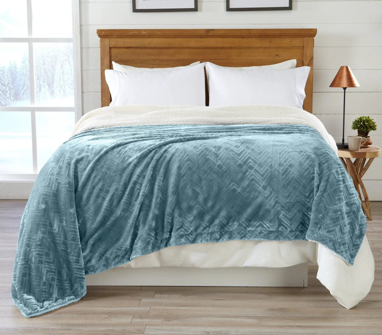 Velvet Plush Sherpa Luxury Bed Blanket - Cielo Collection from PriceLows™