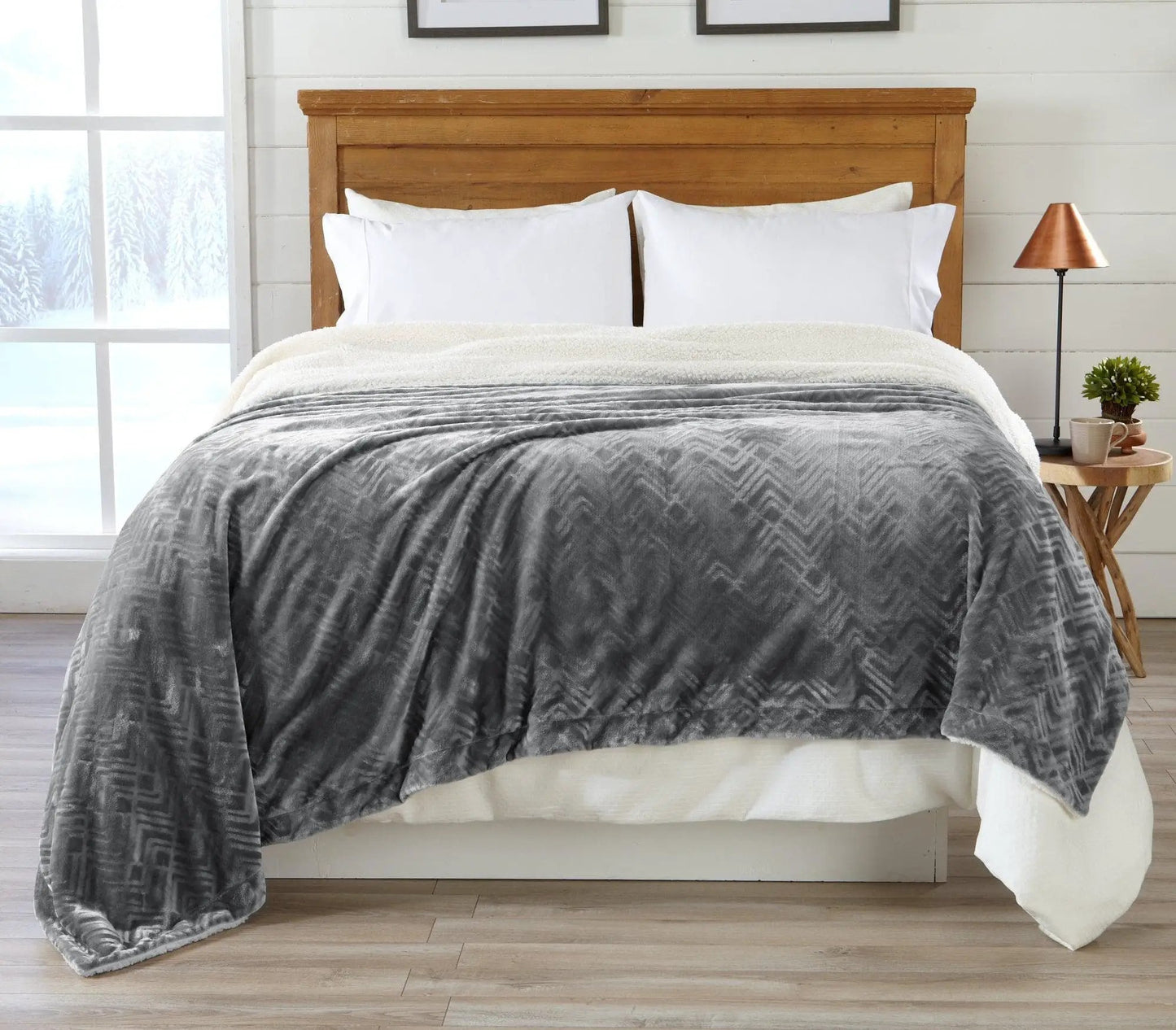 Velvet Plush Sherpa Luxury Bed Blanket - Cielo Collection from PriceLows™