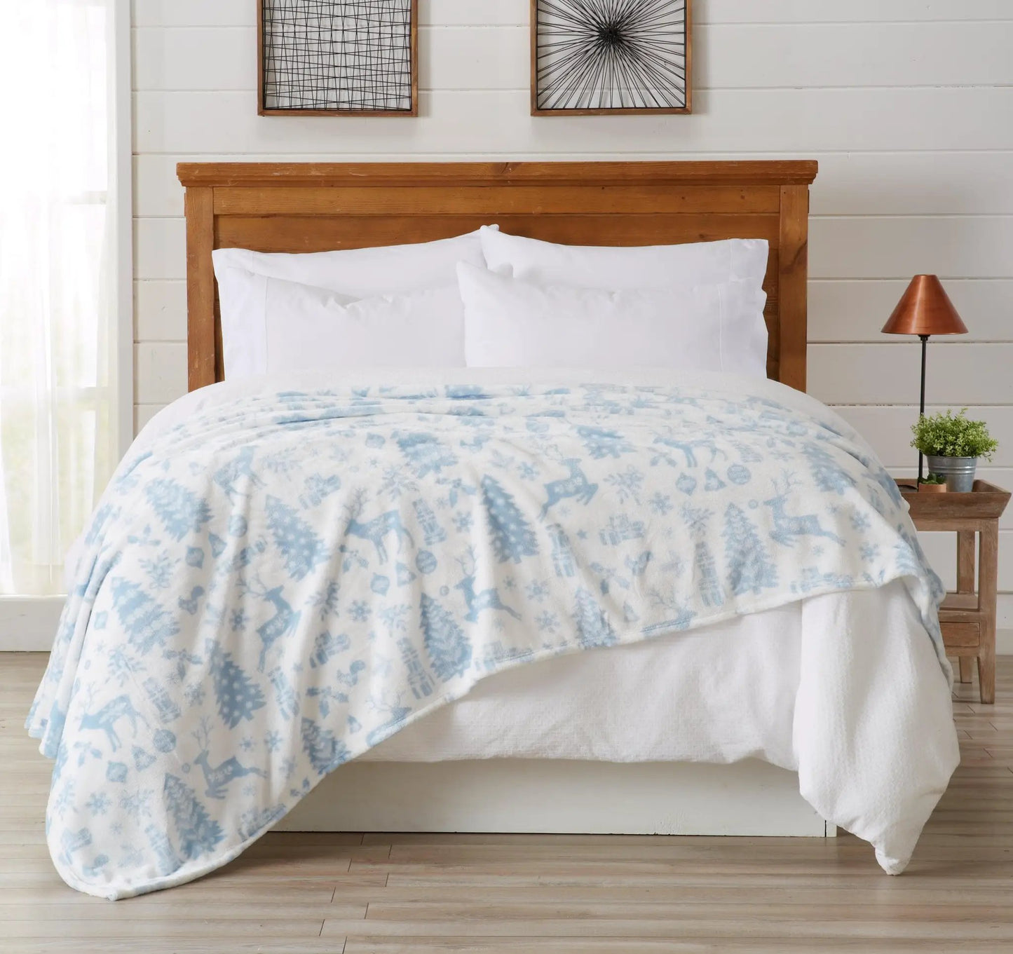 Velvet Throw Blanket - Pearl Collection from PriceLows™
