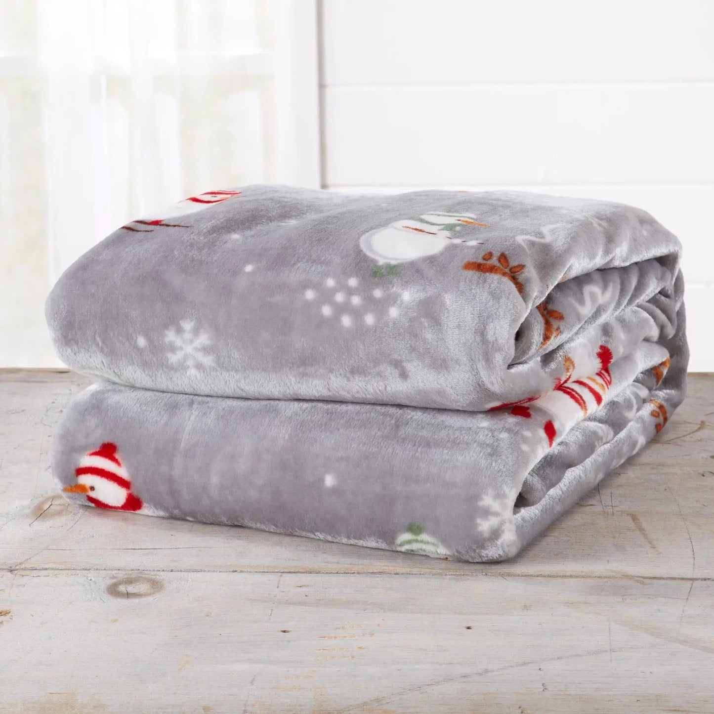 Velvet Throw Blanket - Pearl Collection from PriceLows™