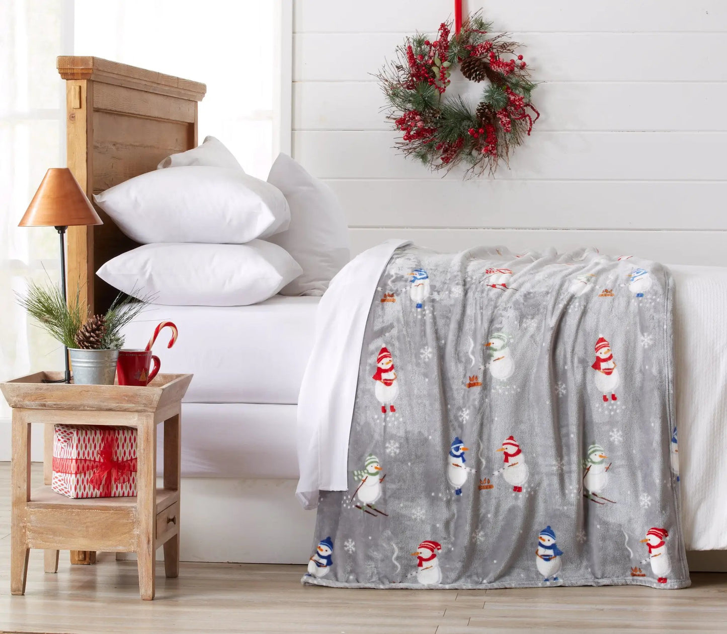 Velvet Throw Blanket - Pearl Collection from PriceLows™