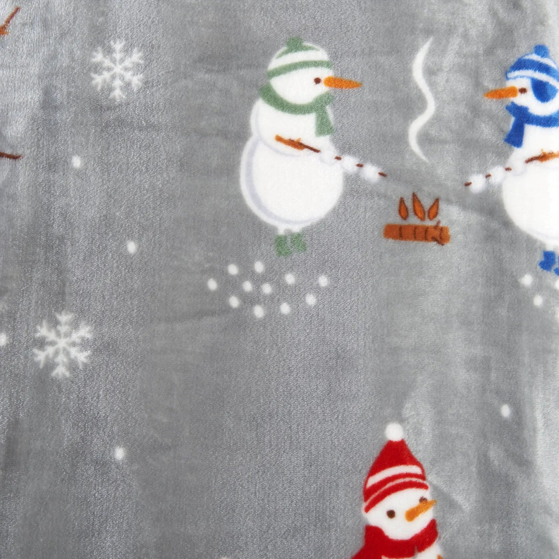 Velvet Throw Blanket - Pearl Collection from PriceLows™