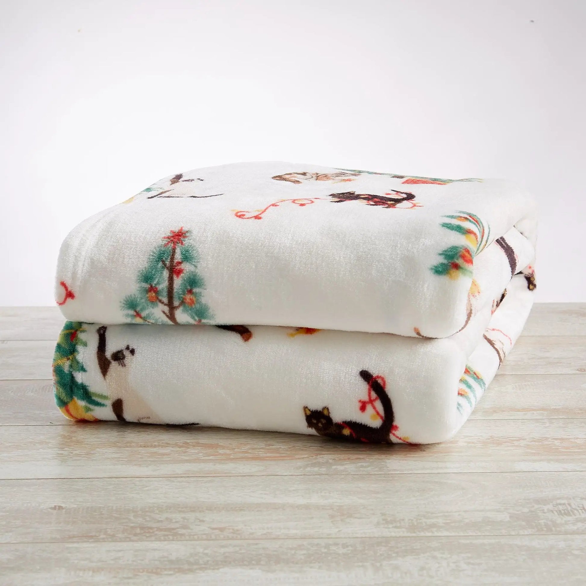 Velvet Throw Blanket - Pearl Collection from PriceLows™