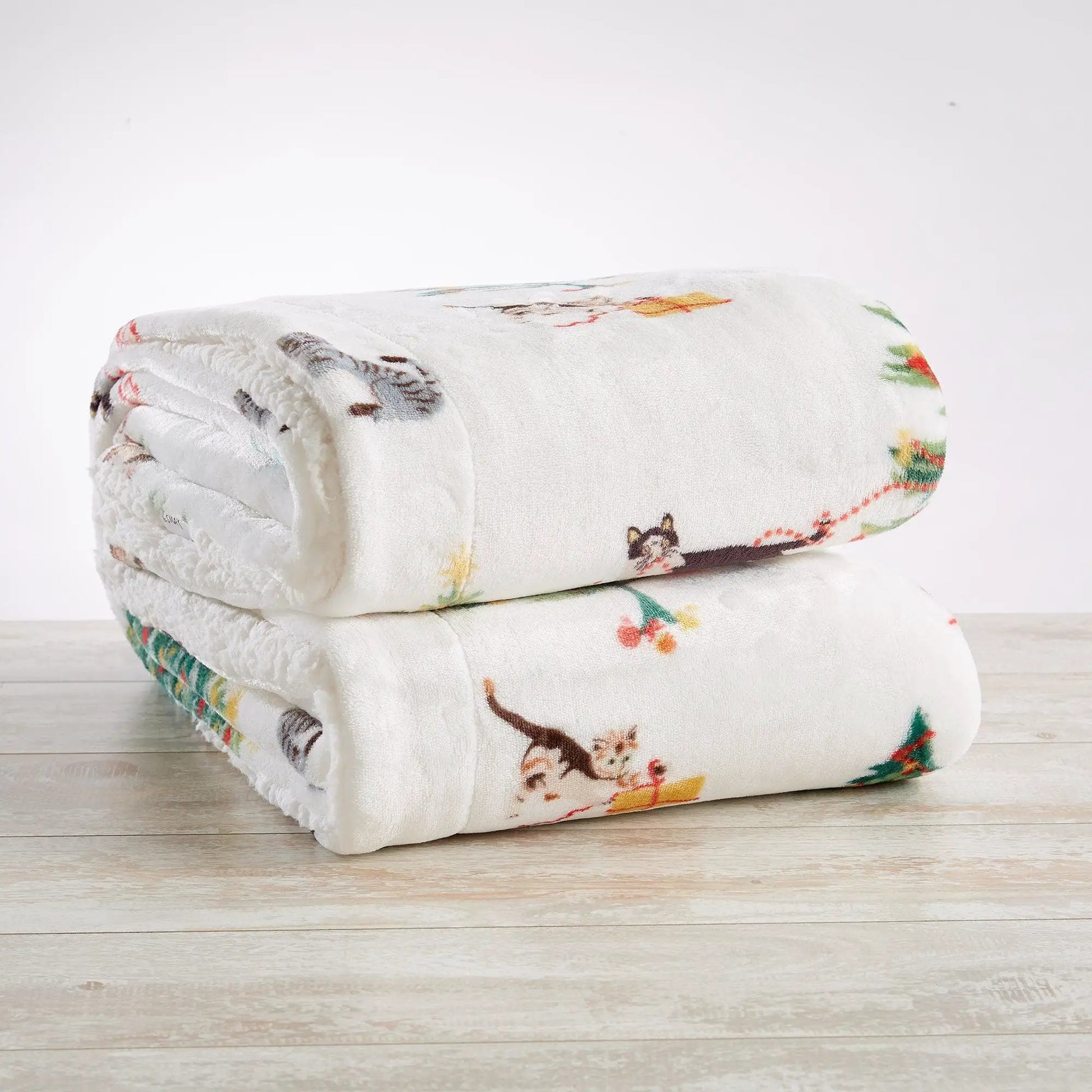 Holiday Sherpa Throw - Esmay Collection from PriceLows™