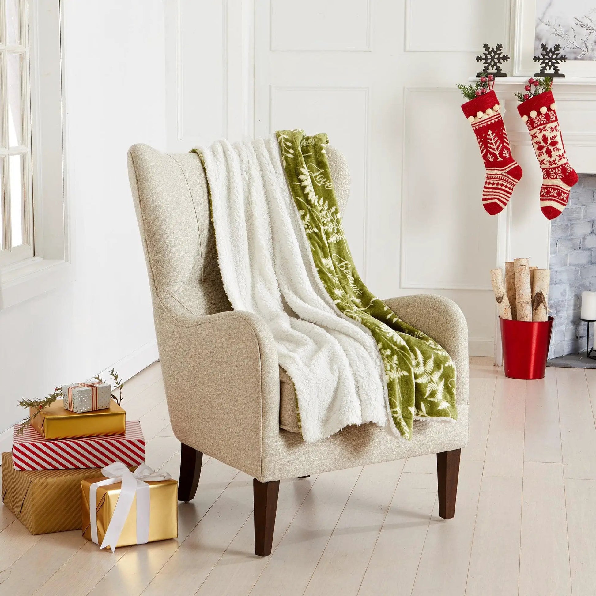 Holiday Sherpa Throw - Esmay Collection from PriceLows™