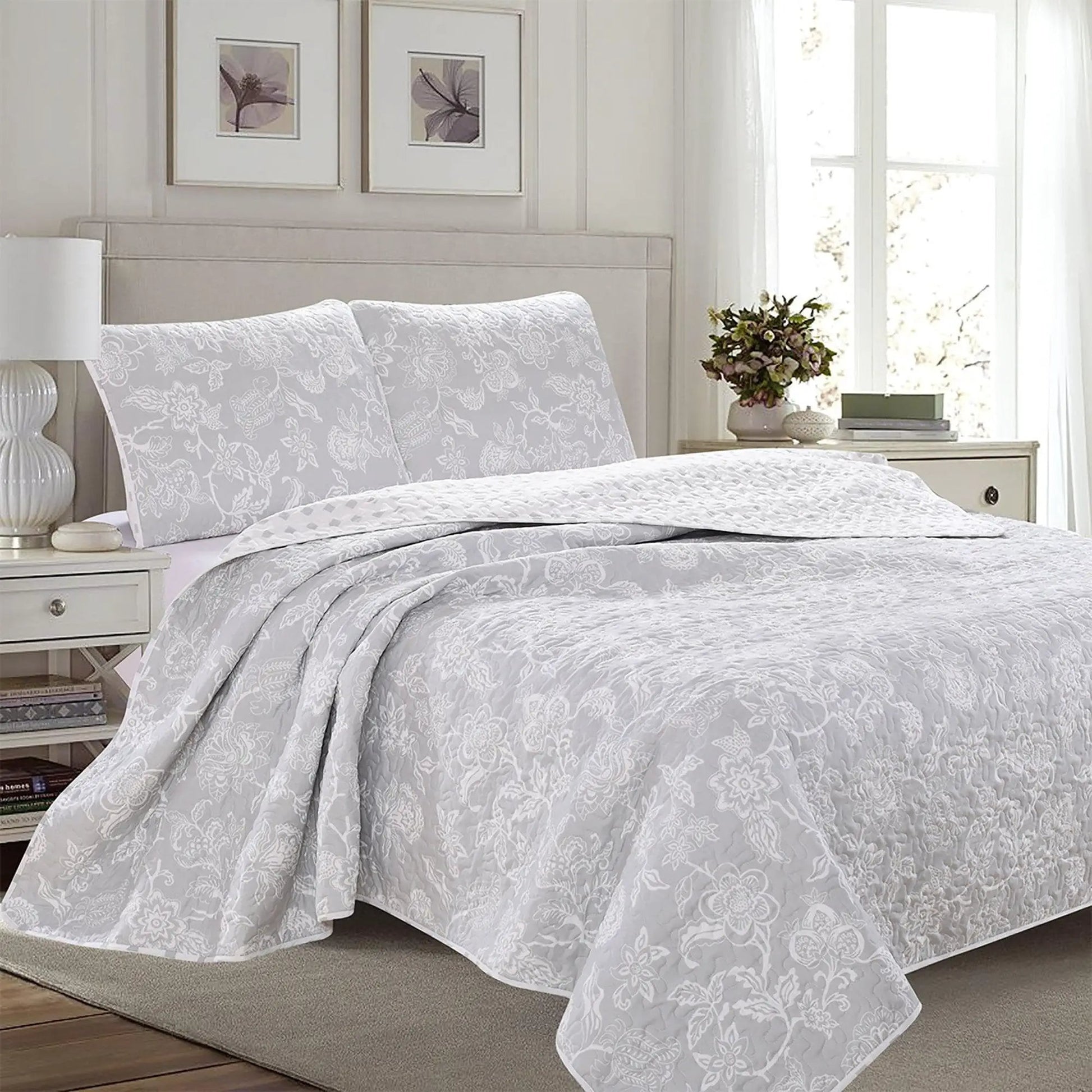 Floral Quilt - Emma Collection from PriceLows™