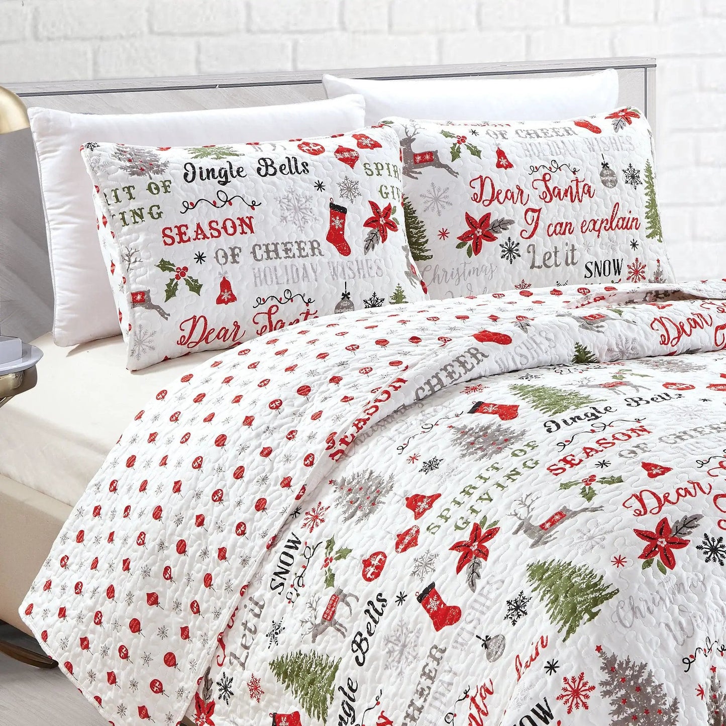 Holiday Quilt Set - Carol Collection from PriceLows™