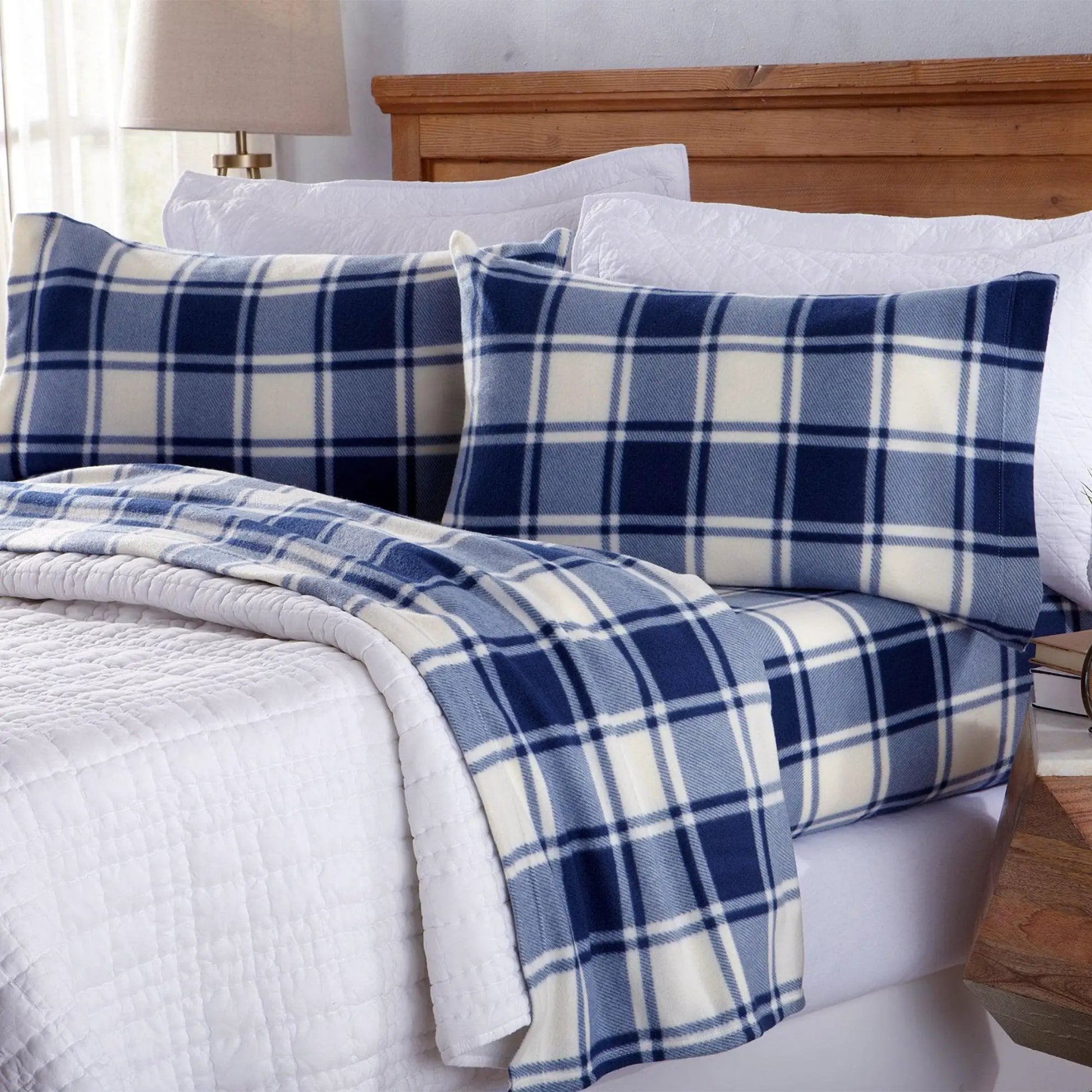 Printed Fleece Sheet - Dara Collection from PriceLows™