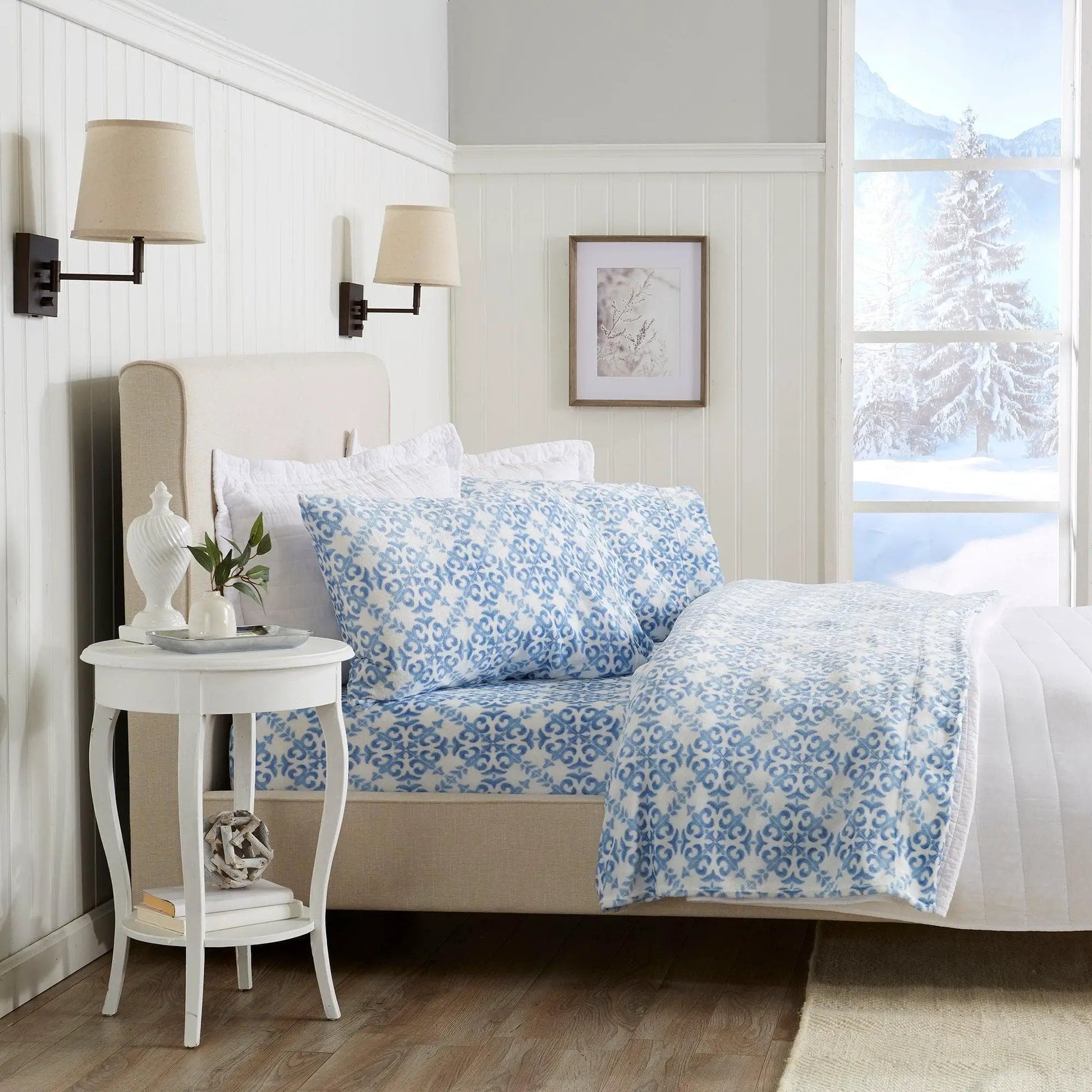 Printed Plush Sheet - Velvet Luxe Lattice Collection from PriceLows™