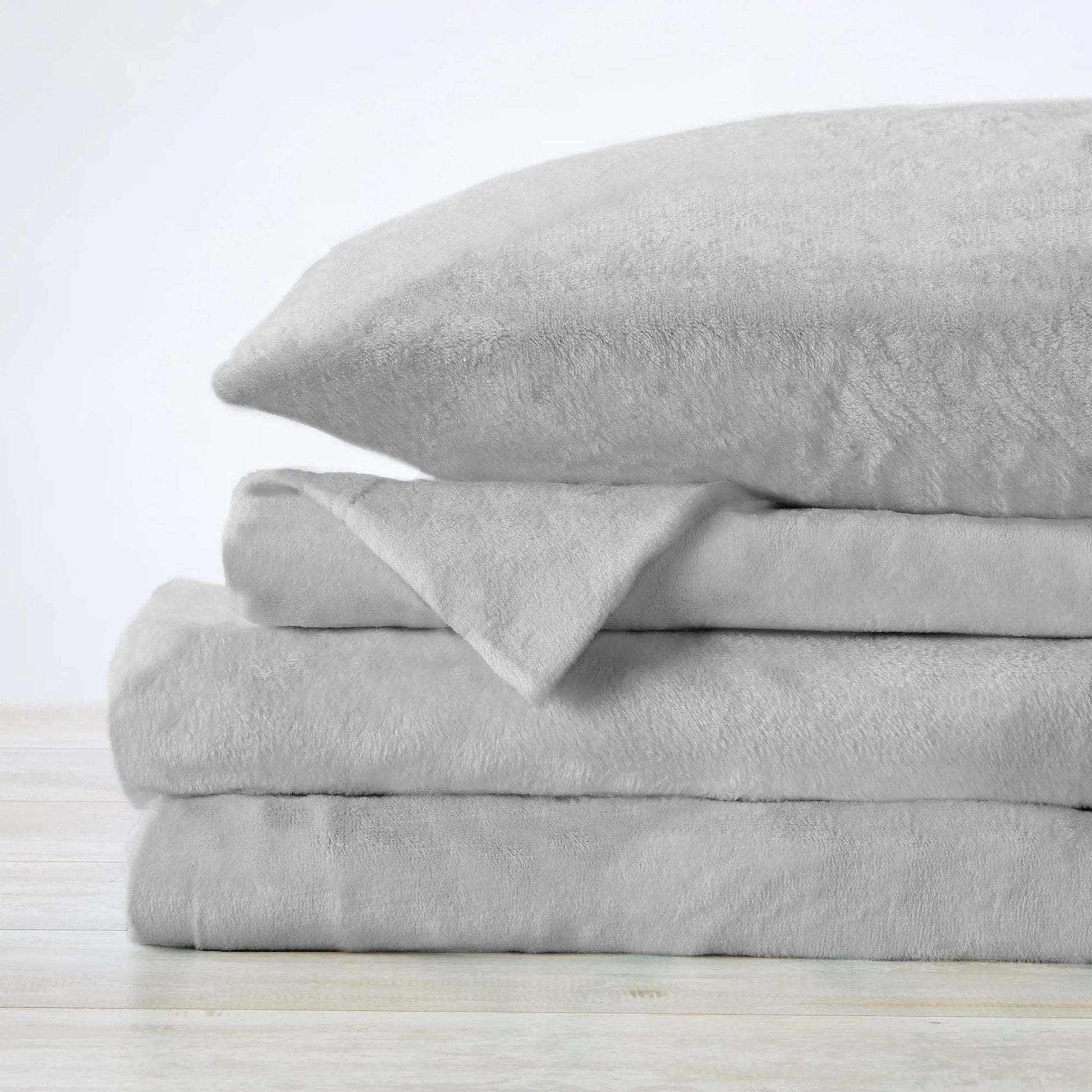 Solid Plush Sheet - Velvet Luxe Collection from PriceLows™